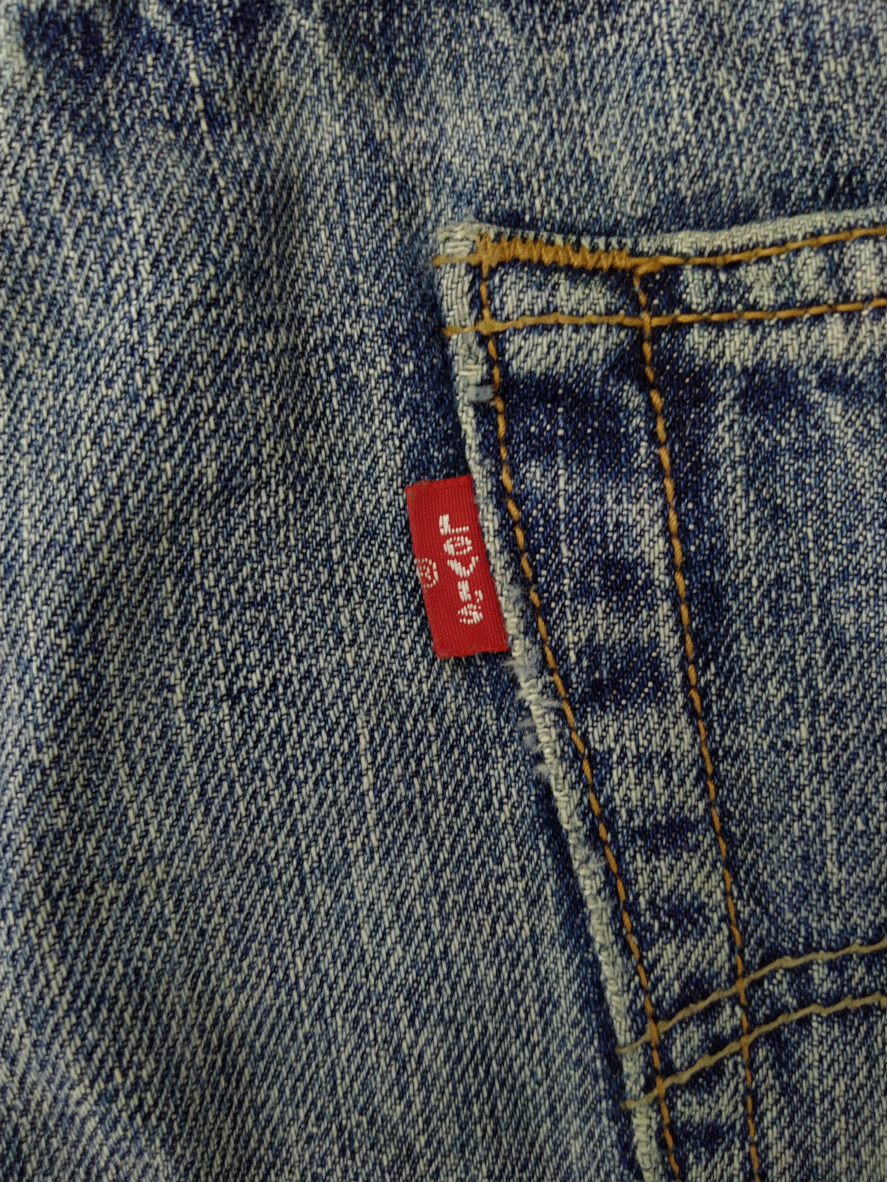 Levi's Distressed Vintage Levi's 505 Regular Fit Denim -JN403 Size US 36 / EU 52 - 11 Thumbnail