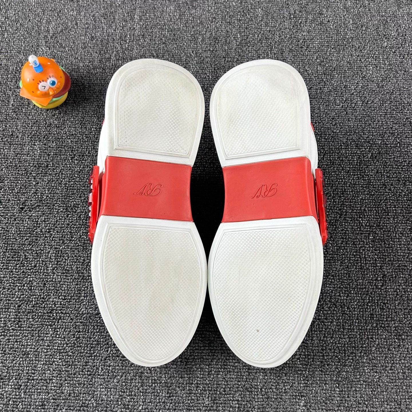 Roger Vivier Roger Vivier Pavé Buckle Casual Sneakers EU 37.5 Size US 6.5 / IT 36.5 - 6 Thumbnail