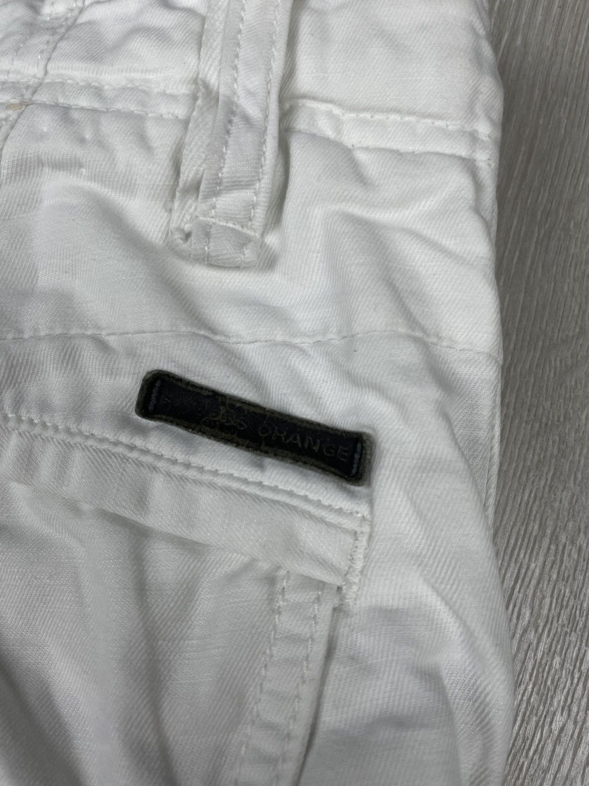 Hugo Boss Hugo Boss Cargo Men’s white Shorts Size XL Size US 36 / EU 52 - 8 Thumbnail