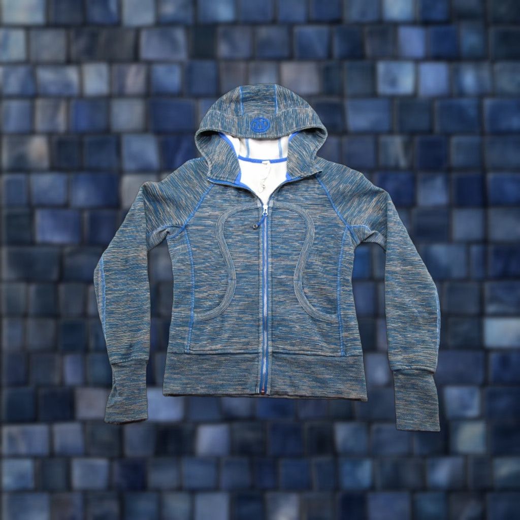 Lululemon VINTAGE Lululemon Scuba Blue Full Zip Up Hoodie Sweatshirt D1 Women's Size 6 Heavy Size M / US 6-8 / IT 42-44 - 1 Thumbnail
