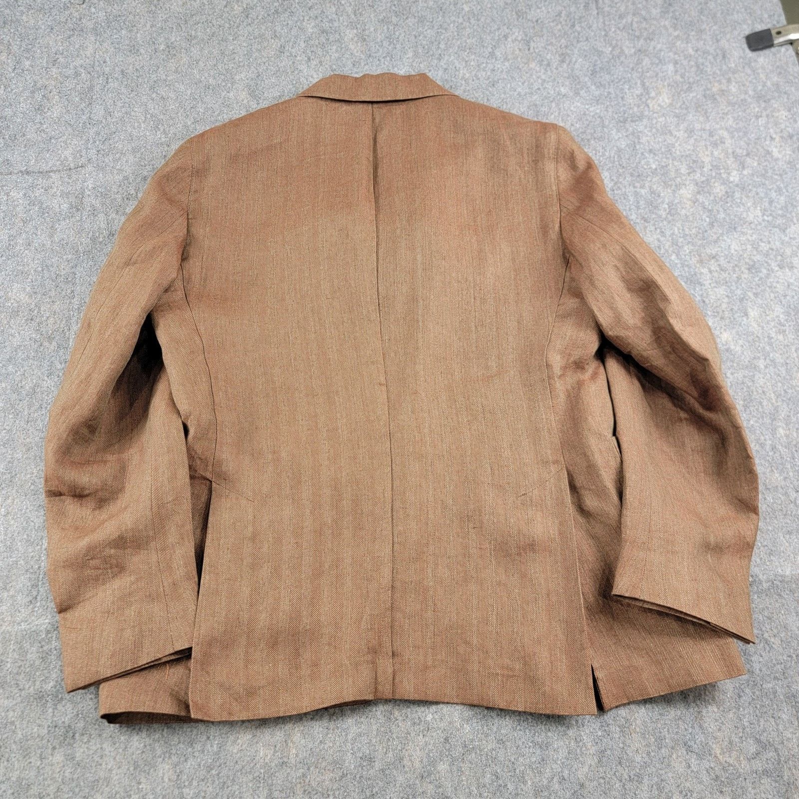 Todd Snyder Birdwell x Todd Snyder Linen Traveler Blazer size 40S Tan Size 40S - 2 Thumbnail