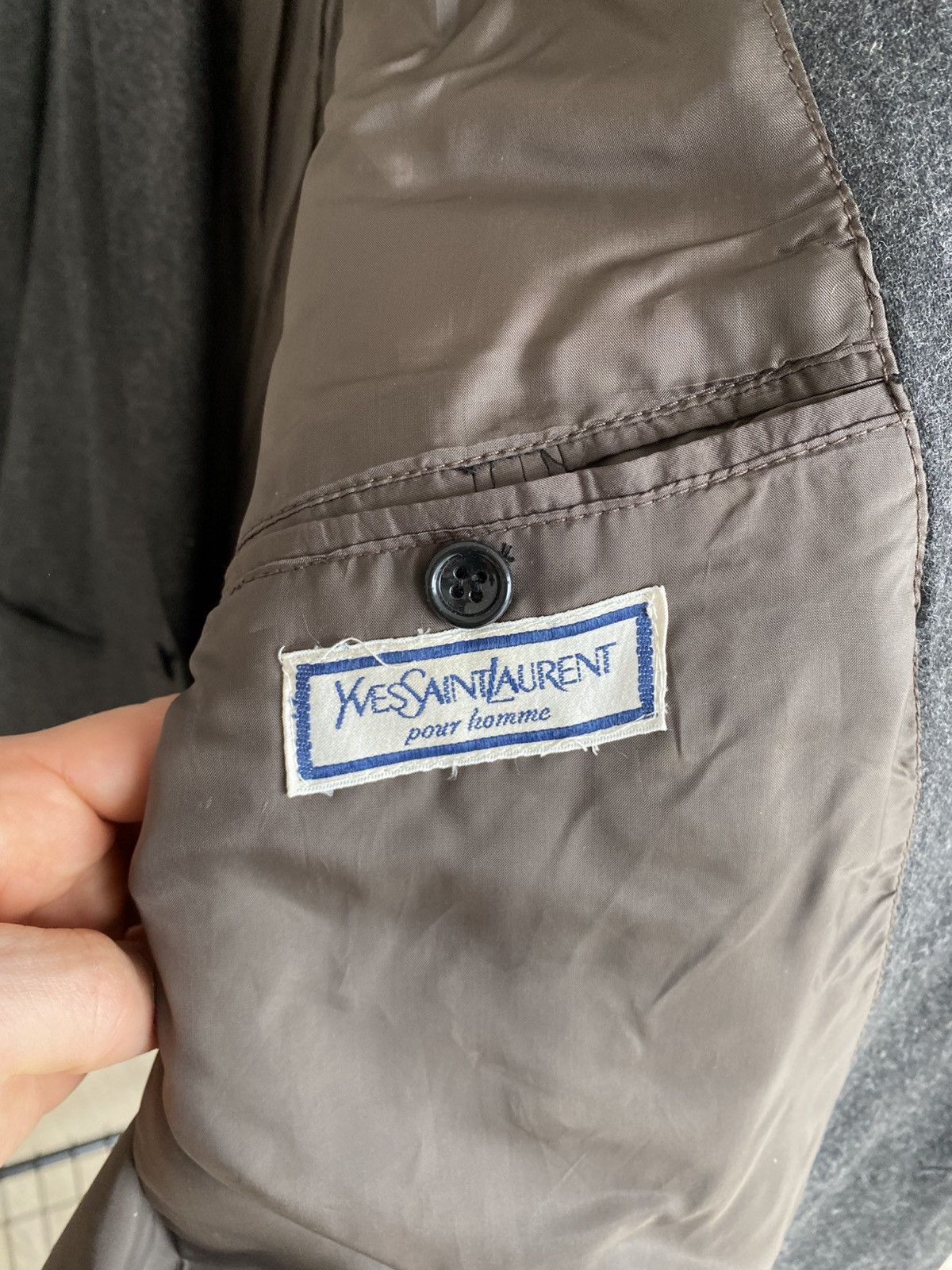 Vintage × Yves Saint Laurent Yves Saint Laurent blazer Size 42L - 3 Thumbnail