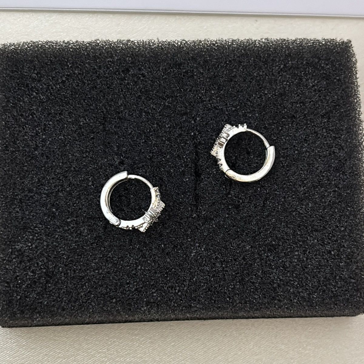 Other 13mm Small Star Hoop Earrings for Men Women Size ONE SIZE - 3 Thumbnail