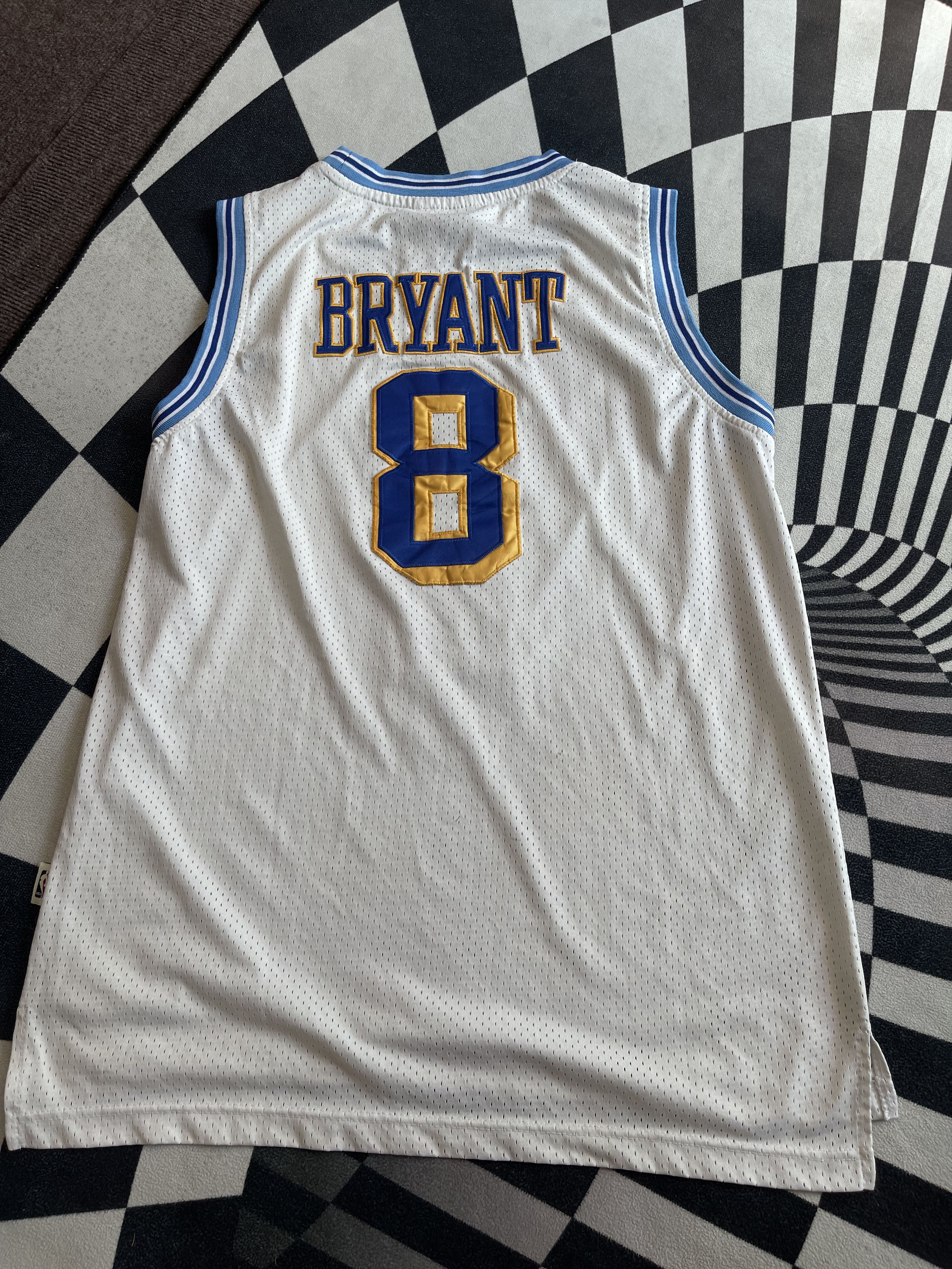 Mitchell & Ness Mitchell & Ness Kobe Bryant #8 Lakers 96-97 Authentic Jersey Size US XL / EU 56 / 4 - 7 Thumbnail