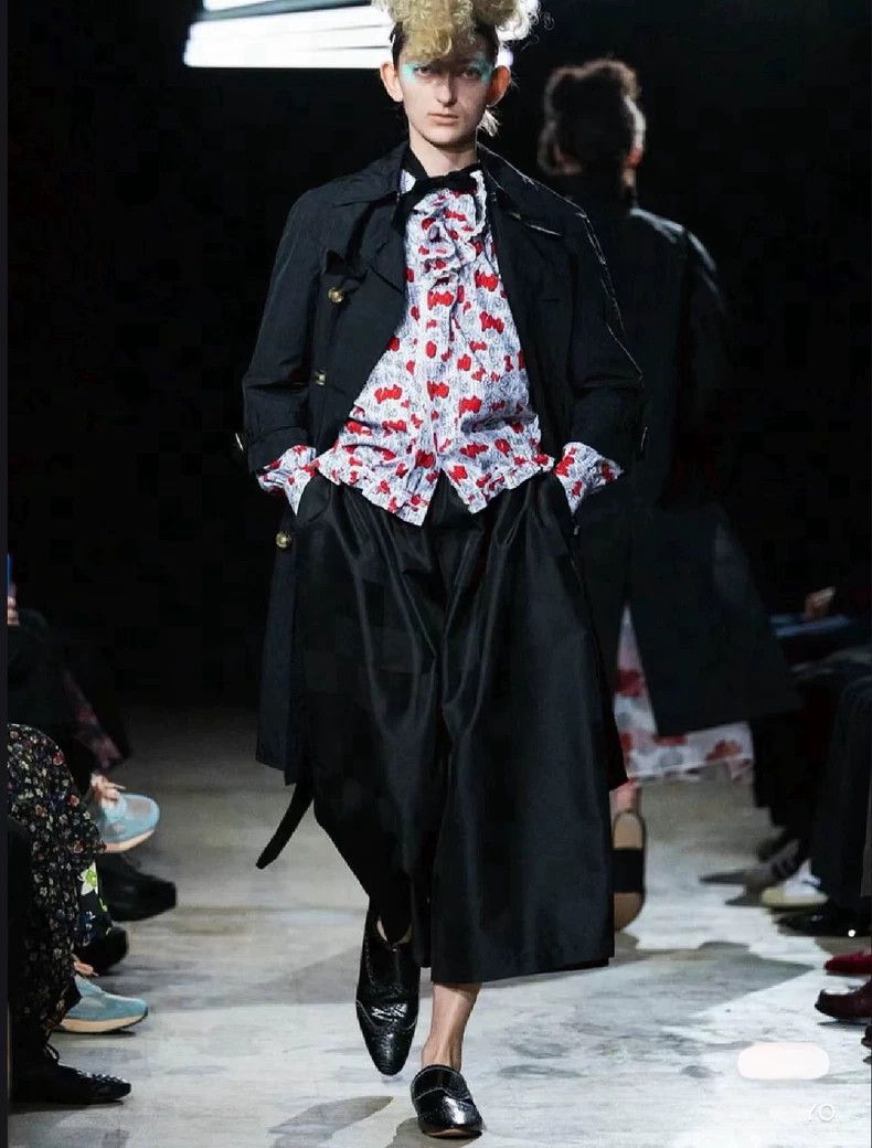 Comme des Garcons Comme Des Garcons Spring/Summer Elasticated Waist Shirt wi Size M / US 6-8 / IT 42-44 - 1 Thumbnail