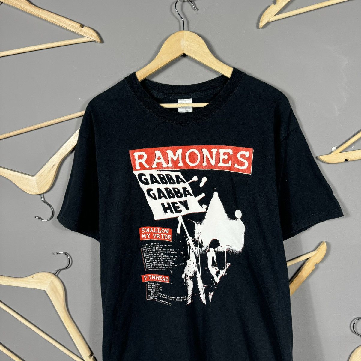 Band Tees Ramones Y2K Gabba Gabba Hey T-shirt Size US L / EU 52-54 / 3 - 3 Thumbnail