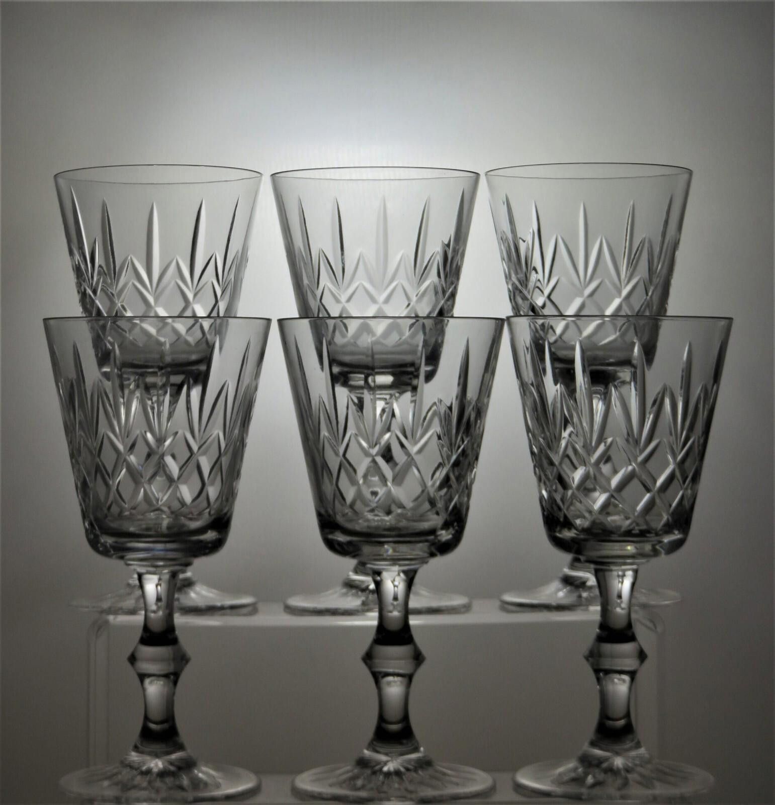 The Unbranded Brand Crystal Cut Set of 6 Wine Glasses With Engraving Place Size ONE SIZE - 1 Thumbnail