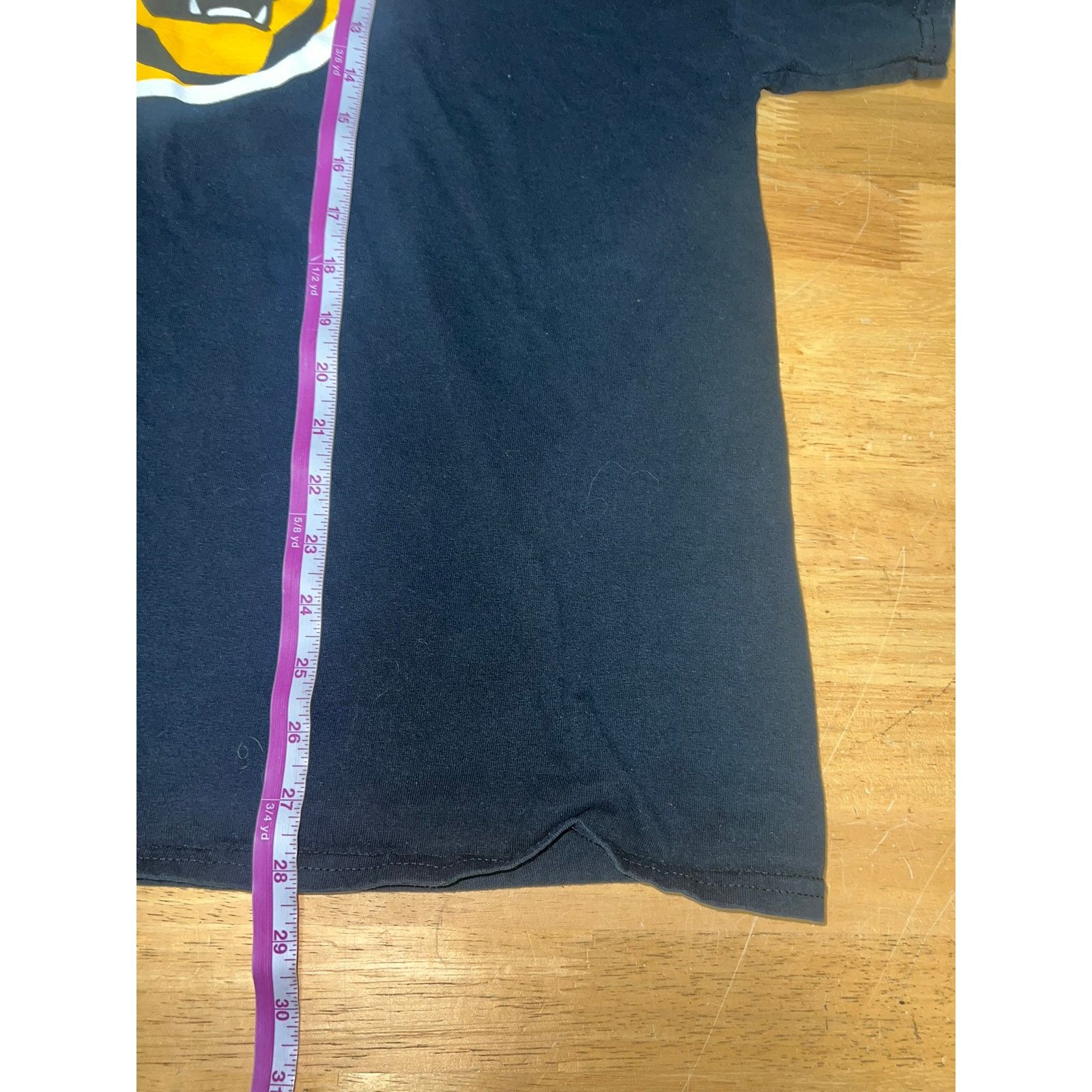 Gildan Colorado College Tigers Shirt Fill An Empty Stocking Tee XL Size US XL / EU 56 / 4 - 7 Thumbnail