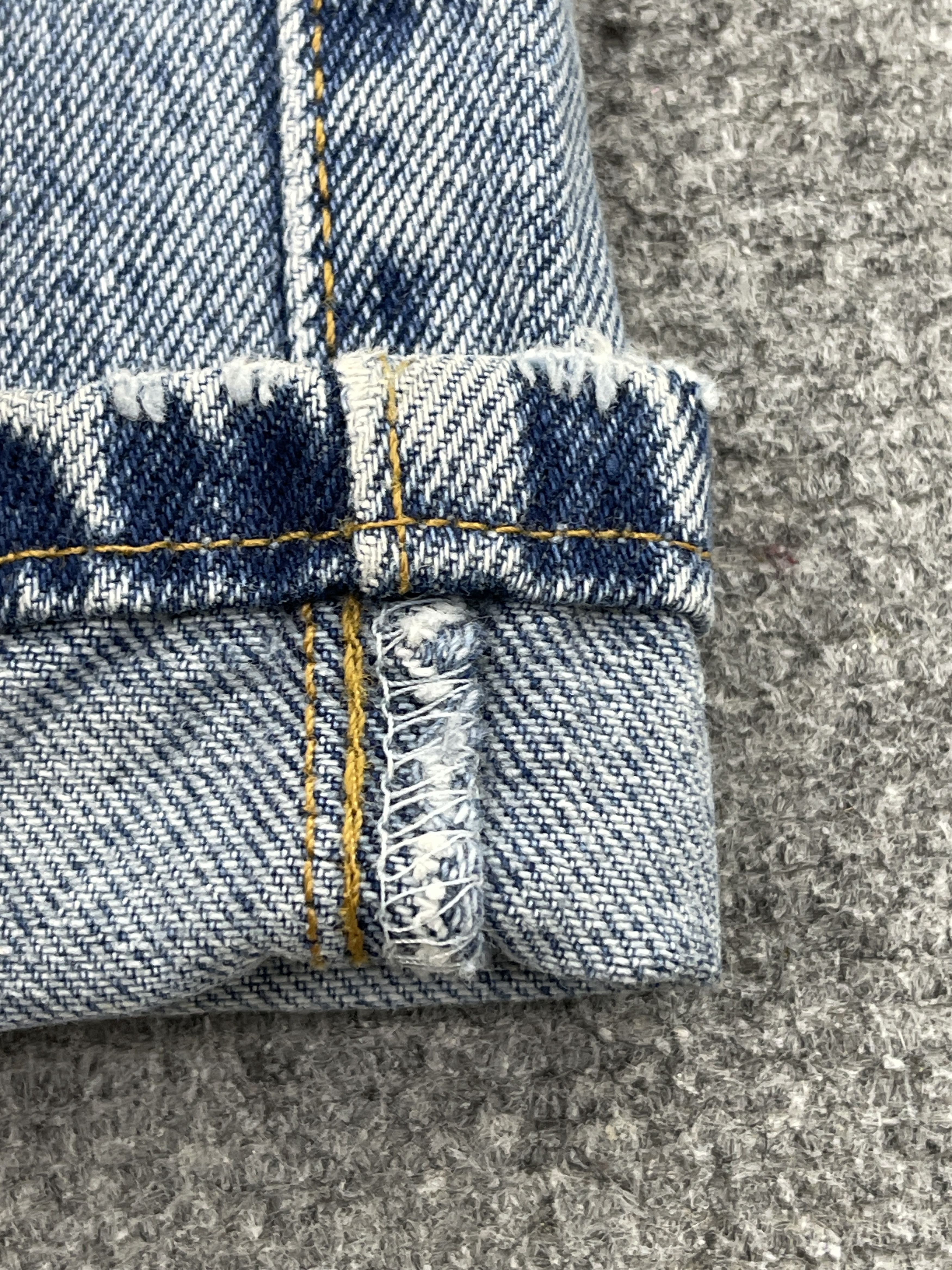 Levi's Vintage 90s Levis 540 Relaxed Fit Denim DP2498 Size US 31 - 10 Thumbnail