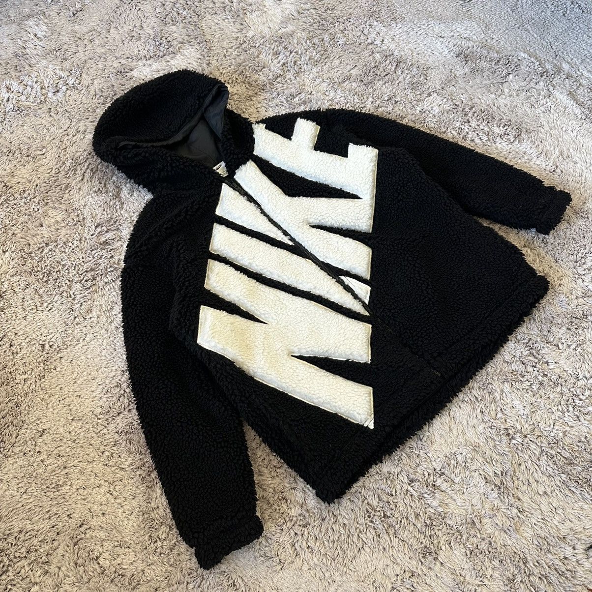 Nike Nike Big Logo Sherpa Fleece Zip Up Hooded Sweatshirt Size S / US 4 / IT 40 - 3 Thumbnail