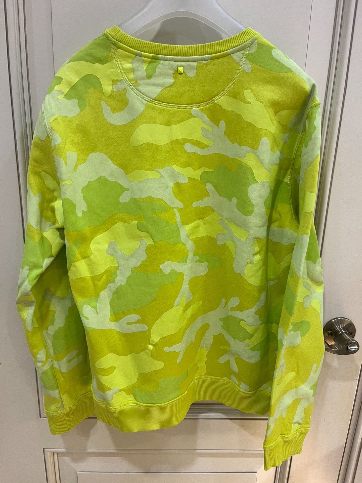 Valentino Valentino Camouflage Crewneck Sweatshirt Size US S / EU 44-46 / 1 - 3 Thumbnail