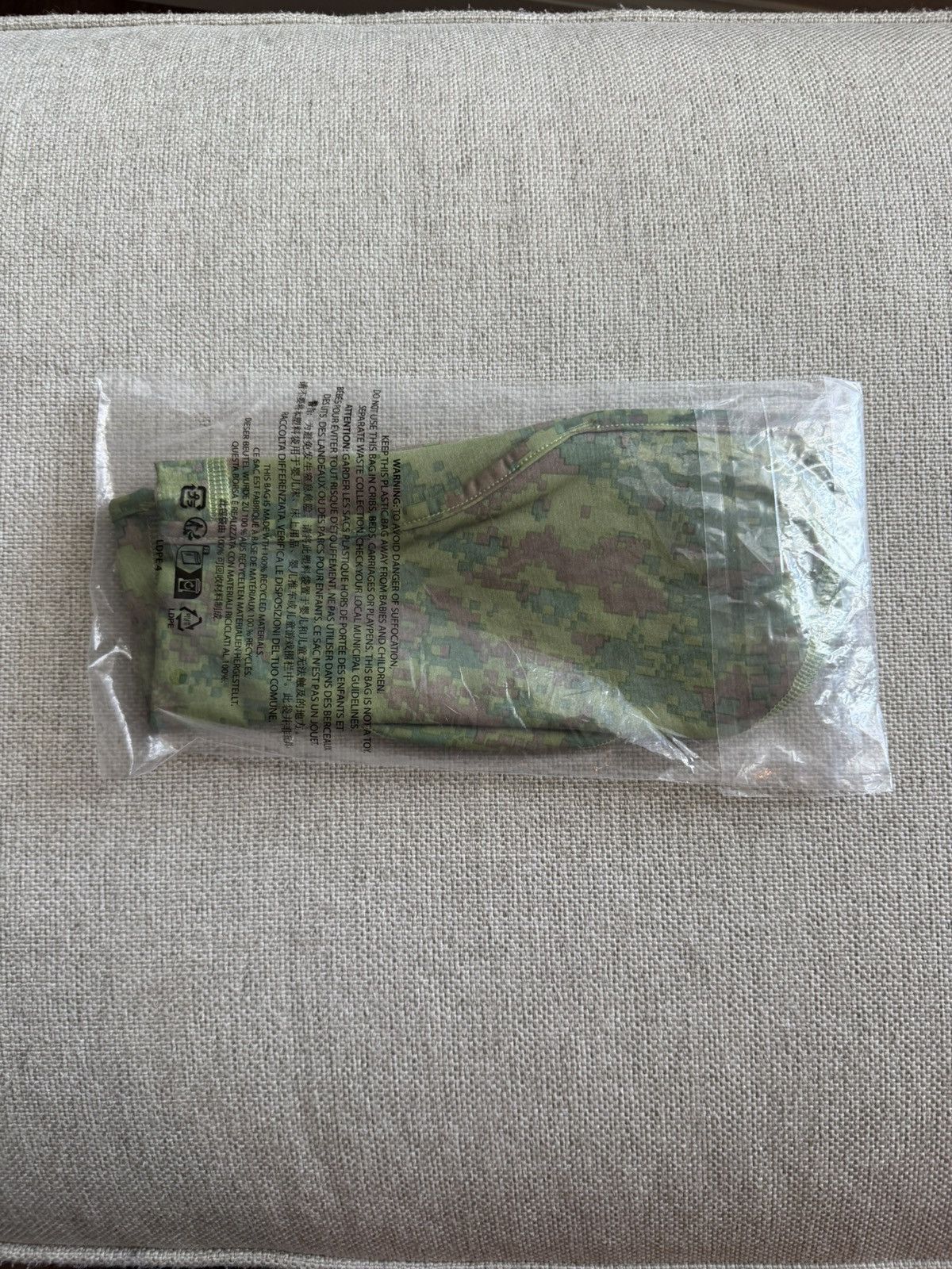 Supreme Supreme FW25 Heat Reactive Digi Camo Balaclava DS Size ONE SIZE - 3 Thumbnail