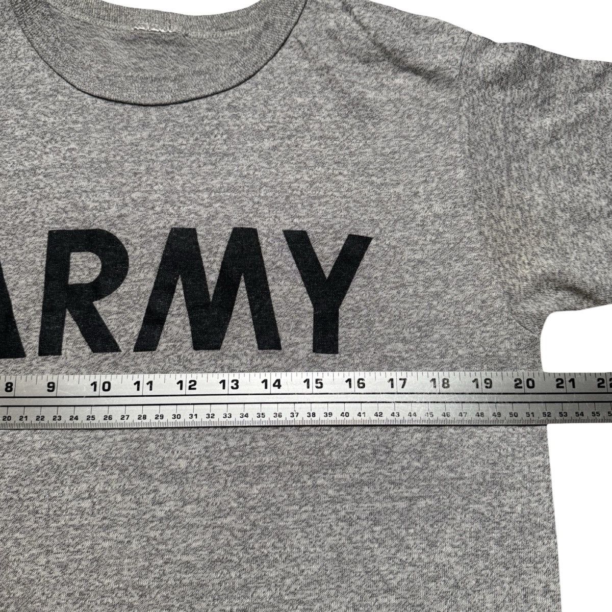 Champion Vintage Champion Army Shirt Mens L Gray 80s USA Military Size US L / EU 52-54 / 3 - 4 Thumbnail