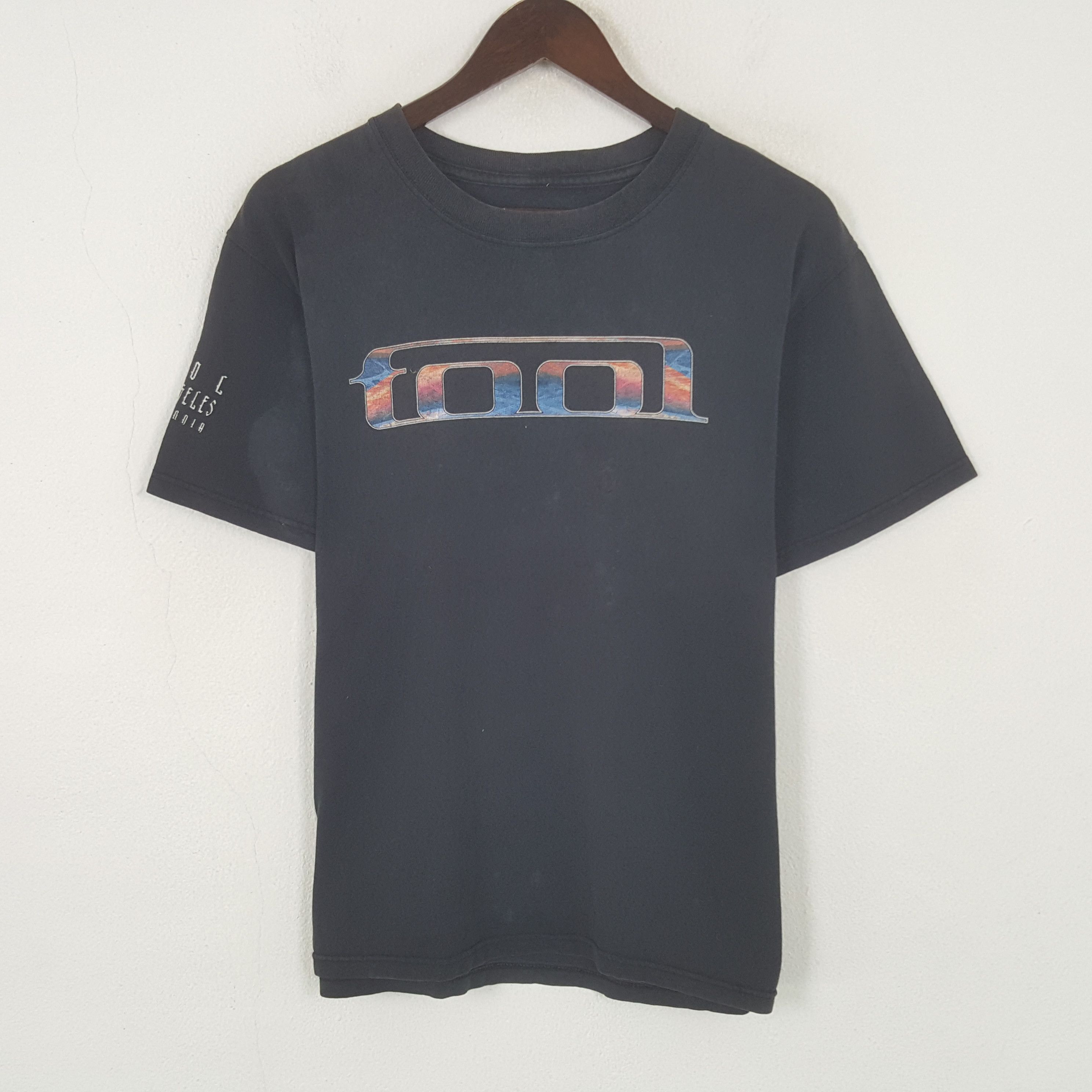 Band Tees Vintage Tool Los Angeles California Tshirt RR8 Size US M / EU 48-50 / 2 - 1 Thumbnail