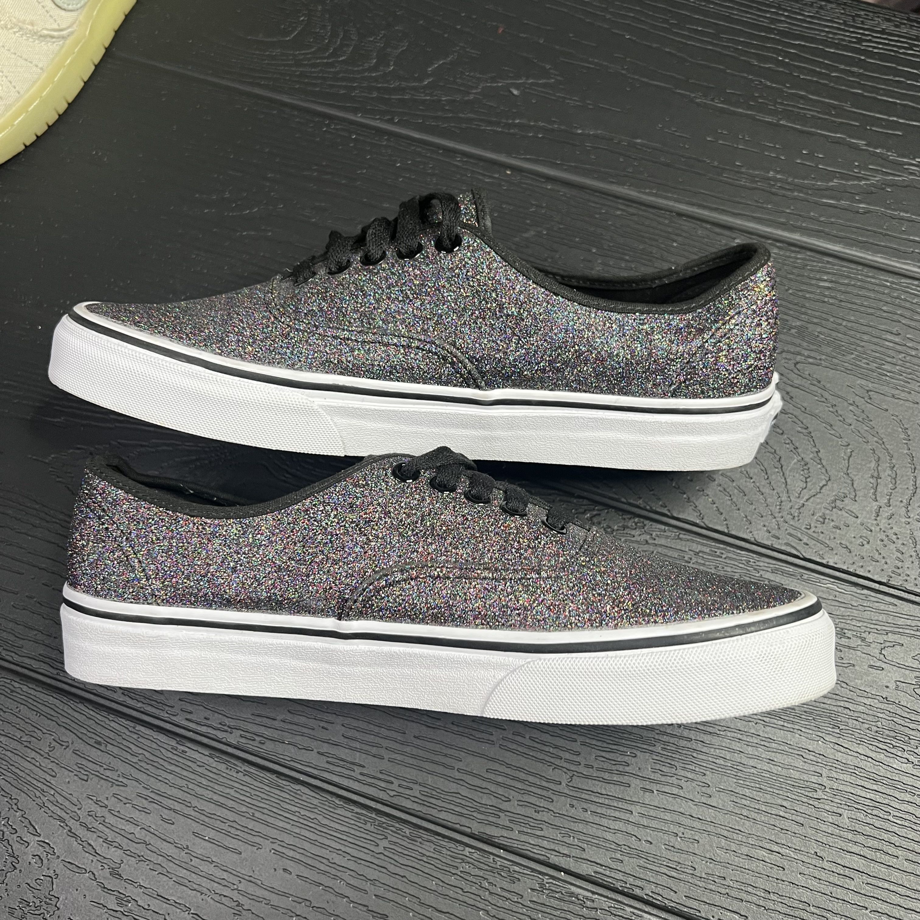 Vans Vans Authentic Glitter Rainbow Black Size US 8.5 / EU 41-42 - 3 Thumbnail