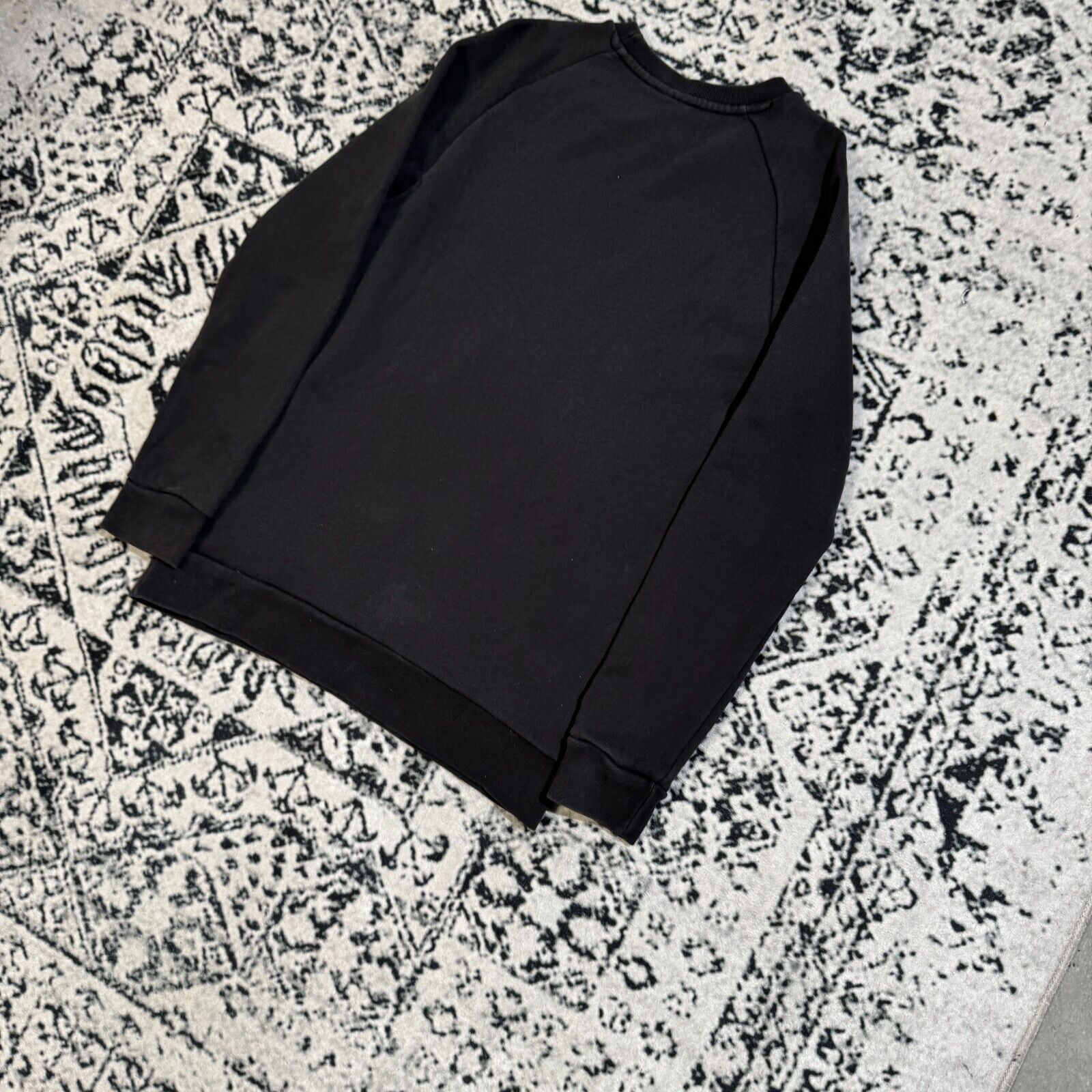 Adidas Vintage Adidas Unisex Black Cotton Crewneck Size S Y2K 90s Size US S / EU 44-46 / 1 - 12 Thumbnail