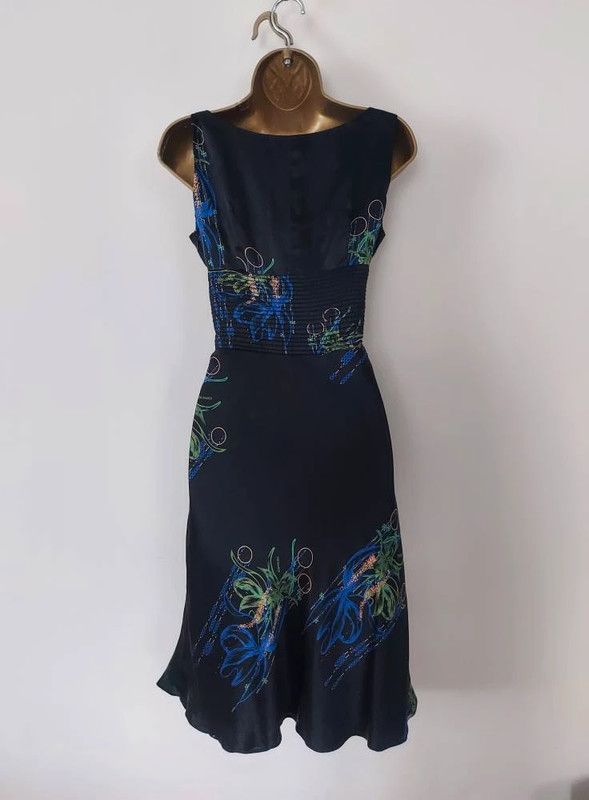 Trussardi Trussardi silk dress 8/10 Size M / US 6-8 / IT 42-44 - 2 Thumbnail