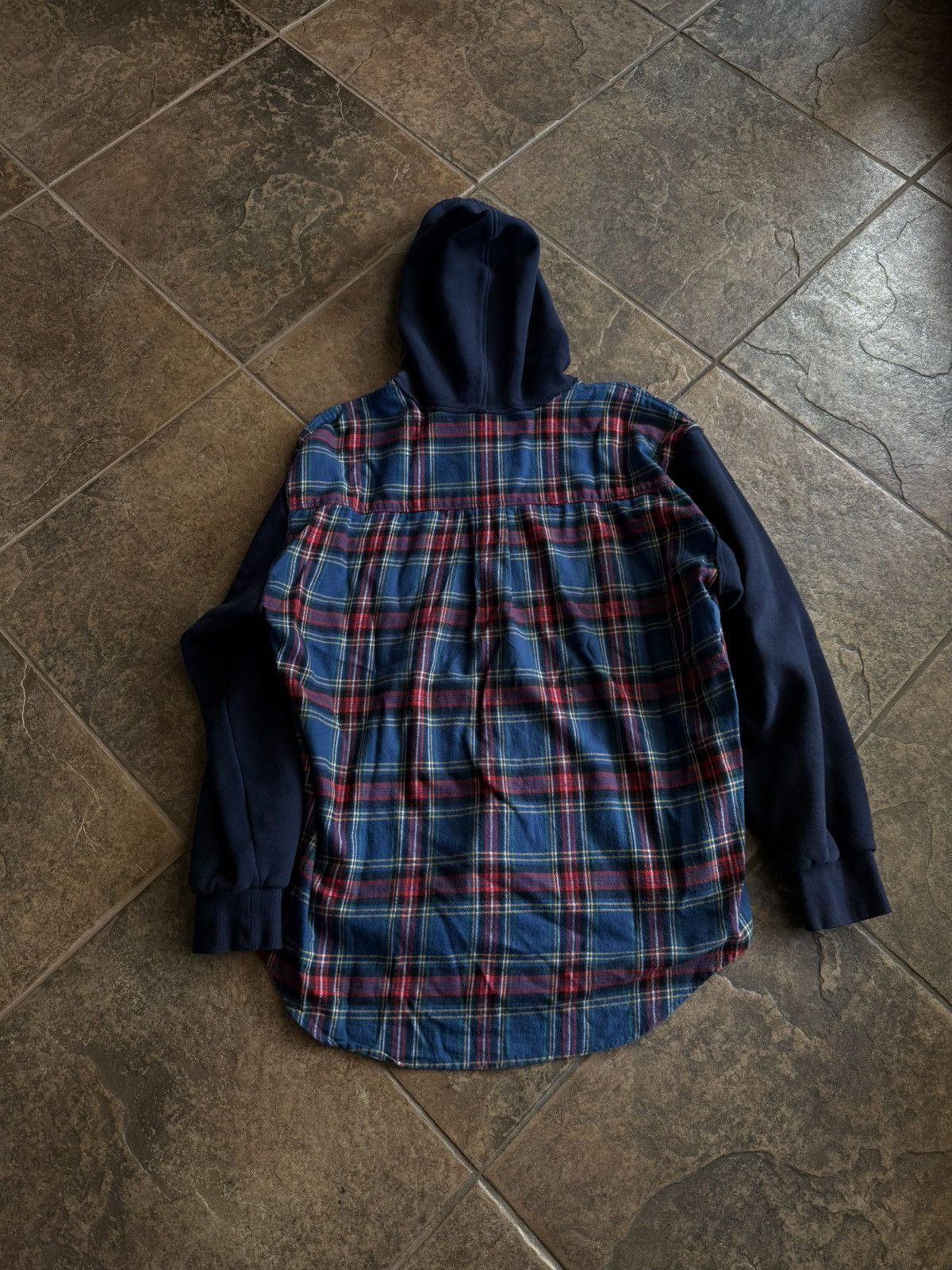 99%IS- 99%IS Hooded Button Up Size US M / EU 48-50 / 2 - 2 Thumbnail