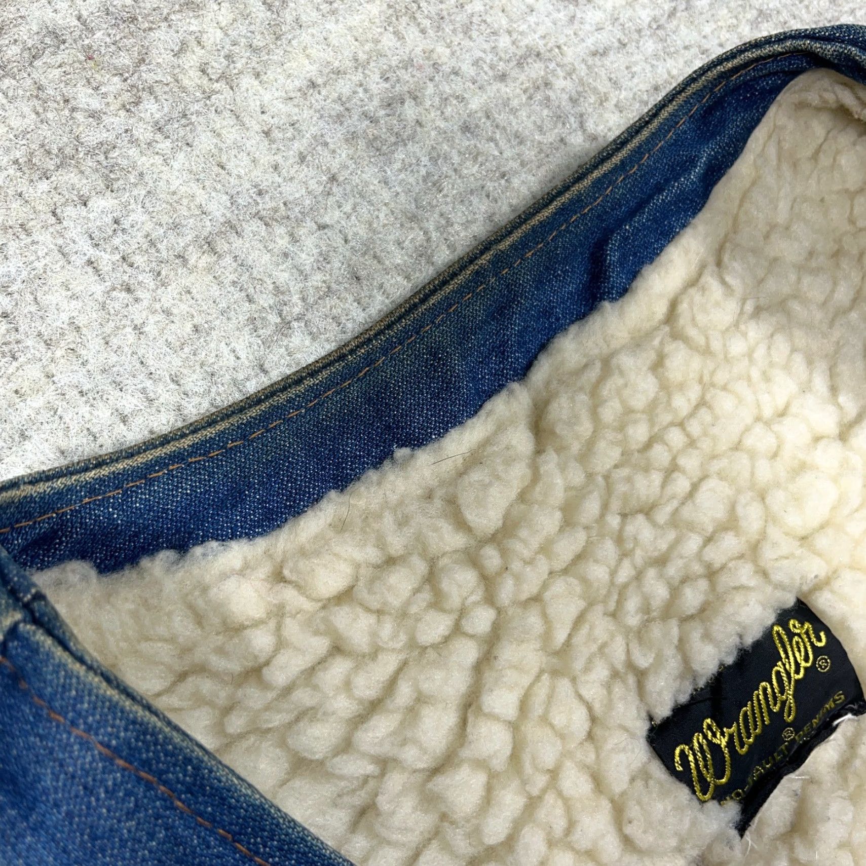 Wrangler VINTAGE Wrangler Denim Vest Men XL Blue Jeans No Fault Sherpa Lined 70s 80s USA Wrangler Size US 36 / EU 52 - 7 Thumbnail