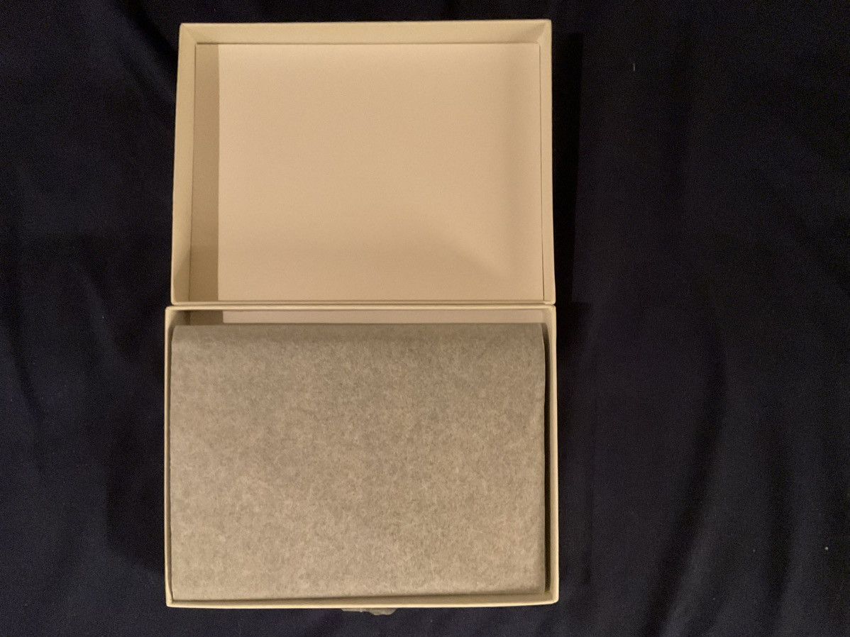 Fuck The Population × Hypebeast FTP Logo Repete Leather Passport Holder Brown Size ONE SIZE - 2 Thumbnail