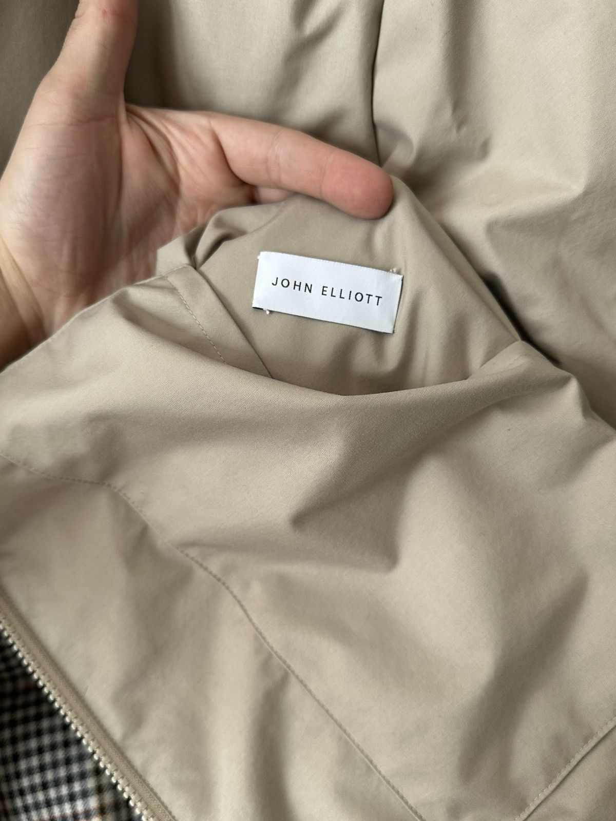John Elliott JOHN ELLIOTT — Gingham Puffer Size US M / EU 48-50 / 2 - 5 Thumbnail