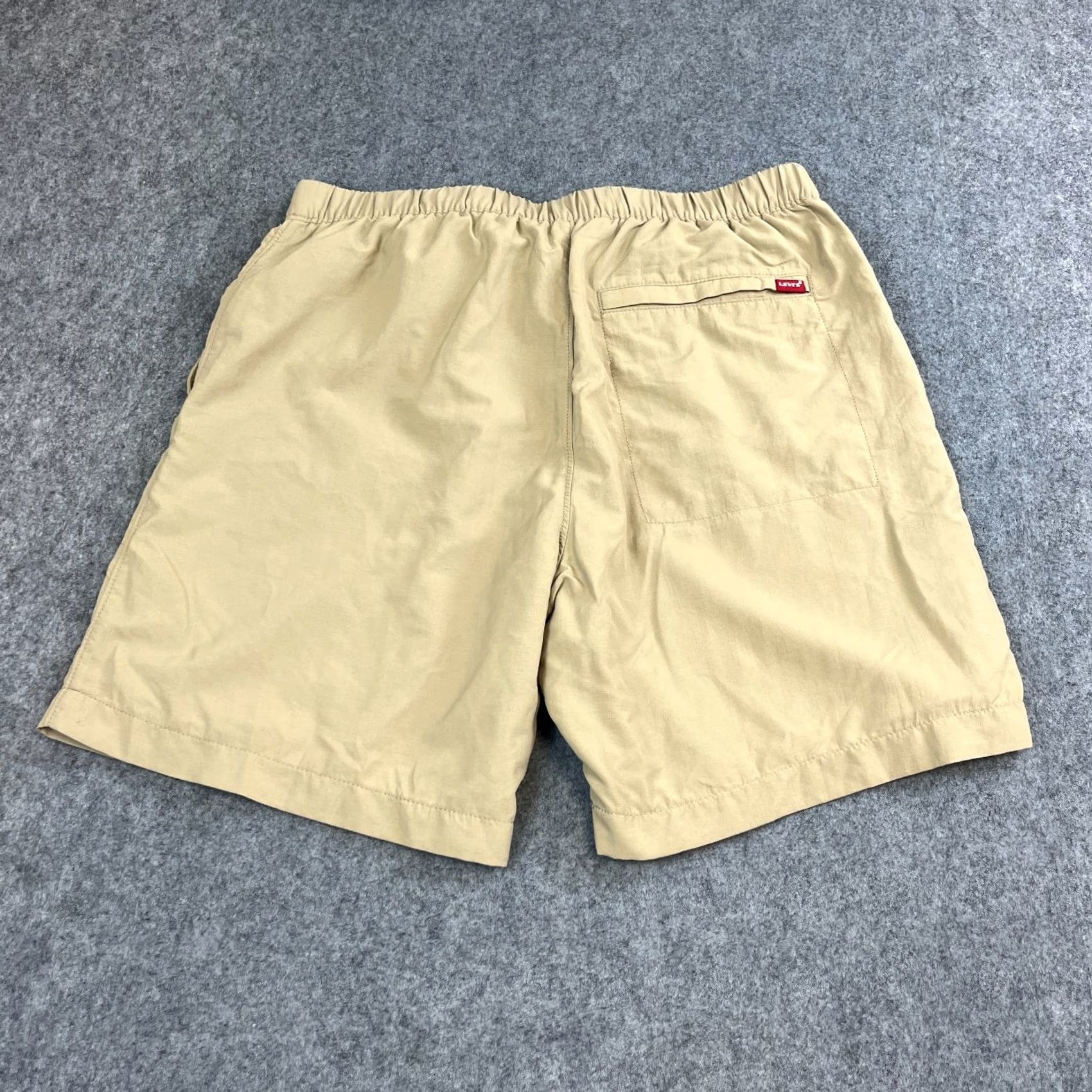 Levi's Levi's Mens Shorts Bermuda Regular Beige Pocket Pockets Logo Vil Medium? Size US 31 - 2 Thumbnail