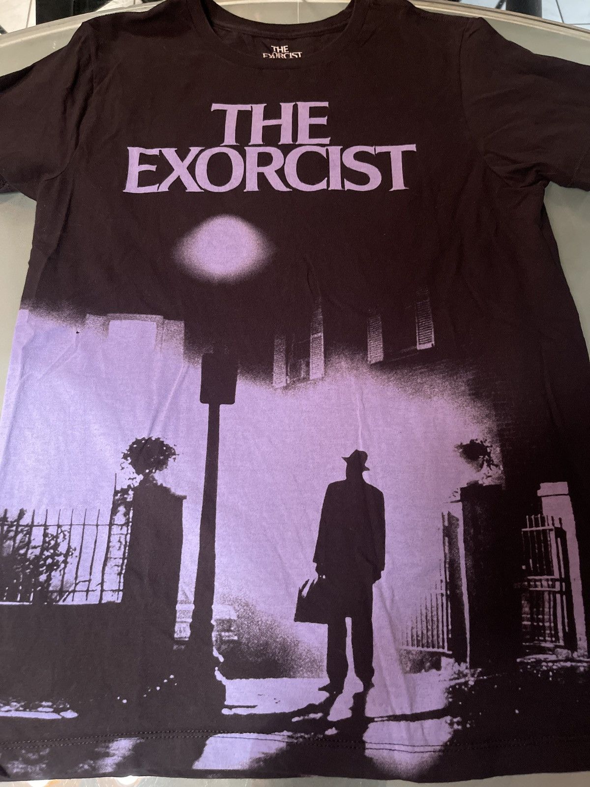Hot Topic The Exorcist All Over Cover Art Hot Topic M Shirt Size US M / EU 48-50 / 2 - 2 Thumbnail