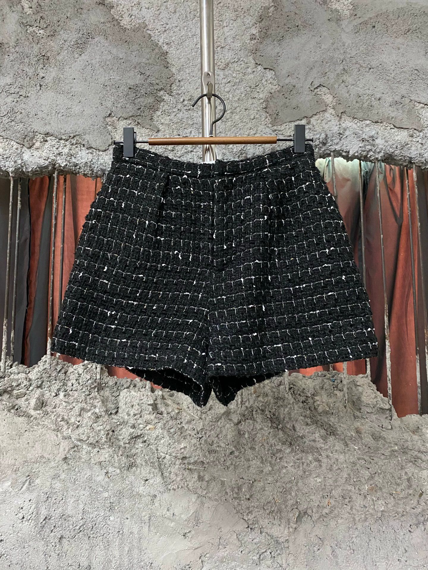 Iron Maiden iro short 34 new Size 25" / US 0 / IT 36 - 1 Thumbnail