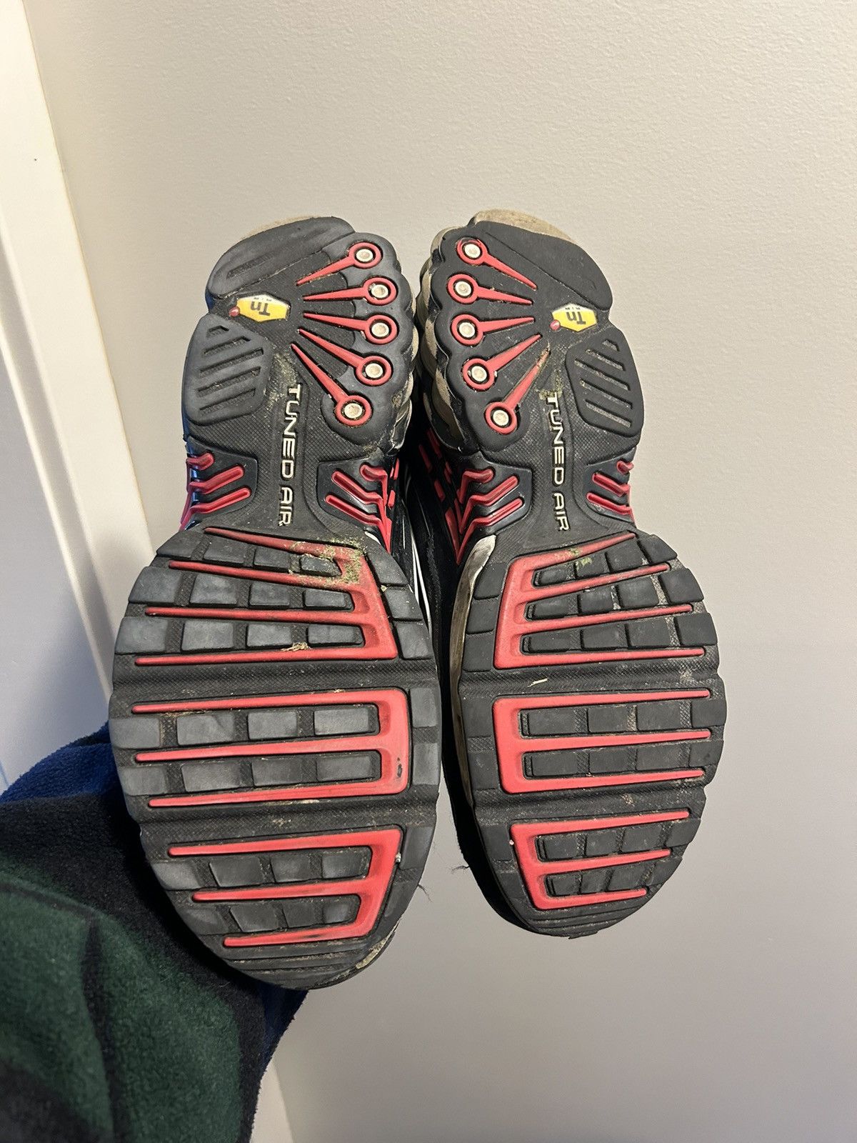 Other Nike Air Max Plus 3 Black Red Size US 12 / EU 45 - 6 Thumbnail