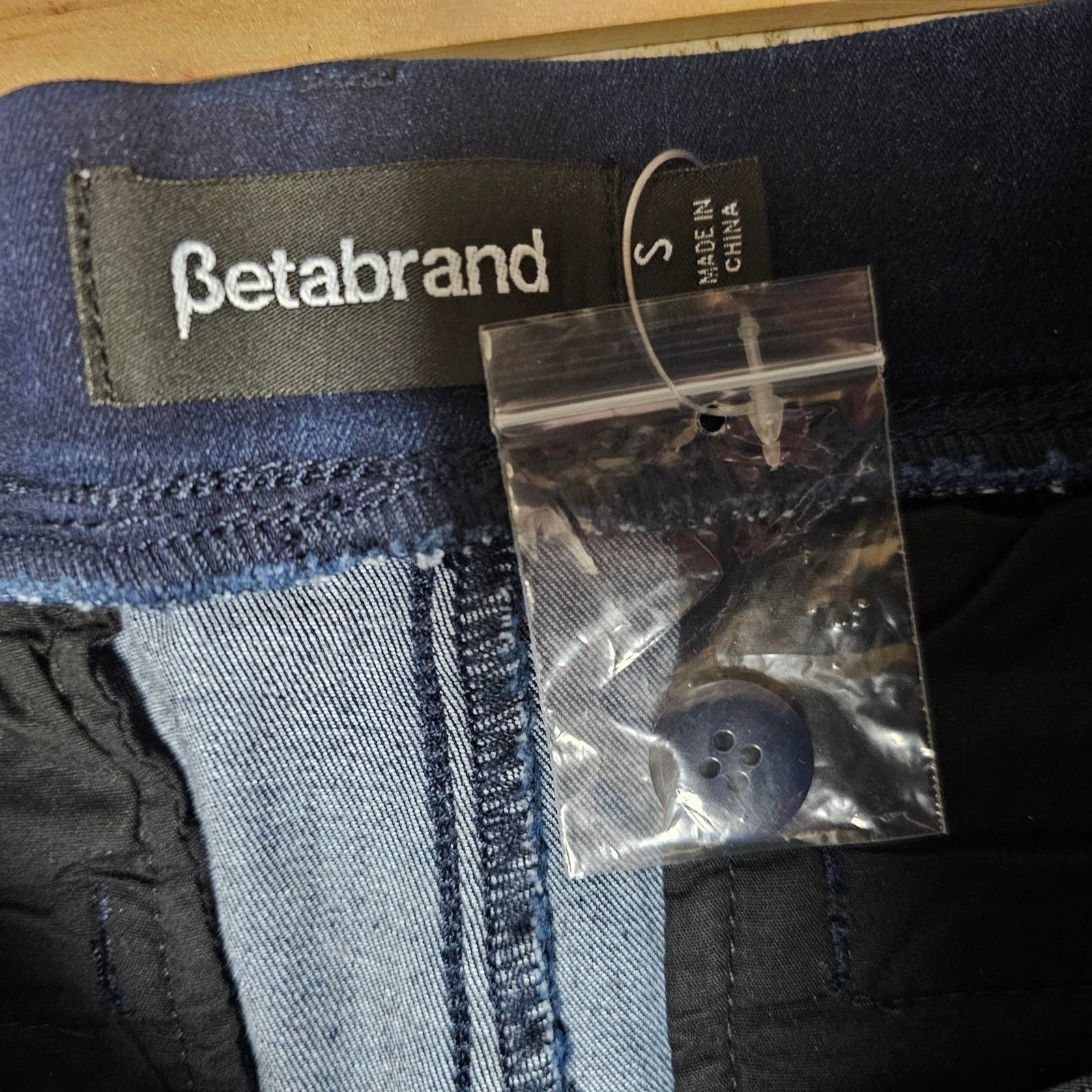 Betabrand NWT Betabrand Pullon Dress Pant Yoga Jeans Size Small Size 28" / US 6 / IT 42 - 3 Thumbnail