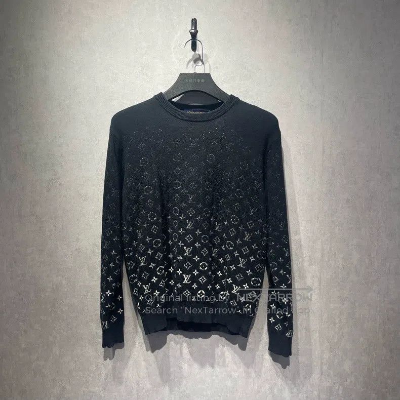 Louis Vuitton Louis Vuitton Three-Flower Gradient Printed Crew Neck Swea Size US XS / EU 42 / 0 - 1 Thumbnail