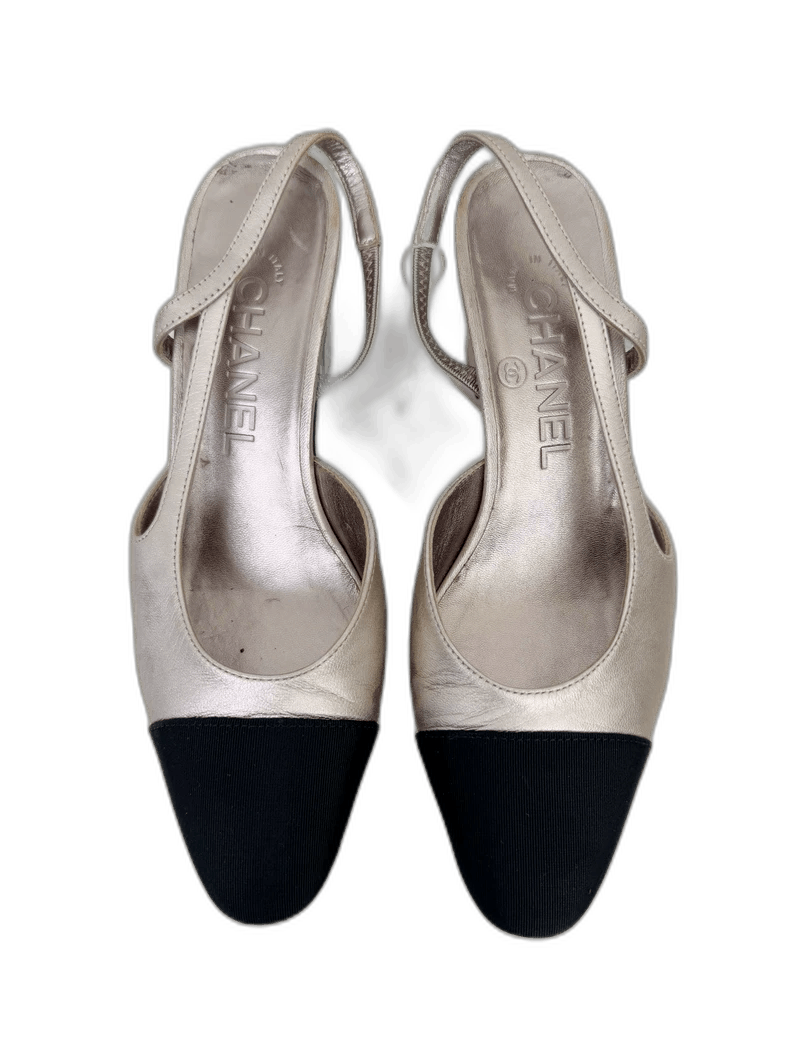 Chanel Chanel Chunky Heel Sandals Size 35 Size US 5 / IT 35 - 1 Thumbnail