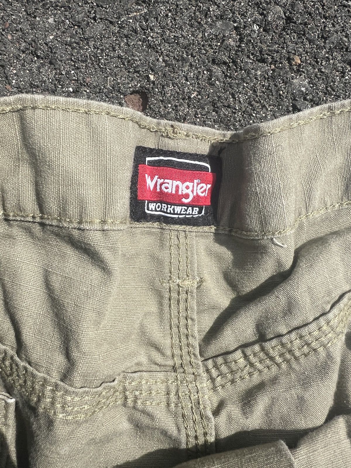 Wrangler Workwear Shorts Size US 38 / EU 54 - 2 Thumbnail