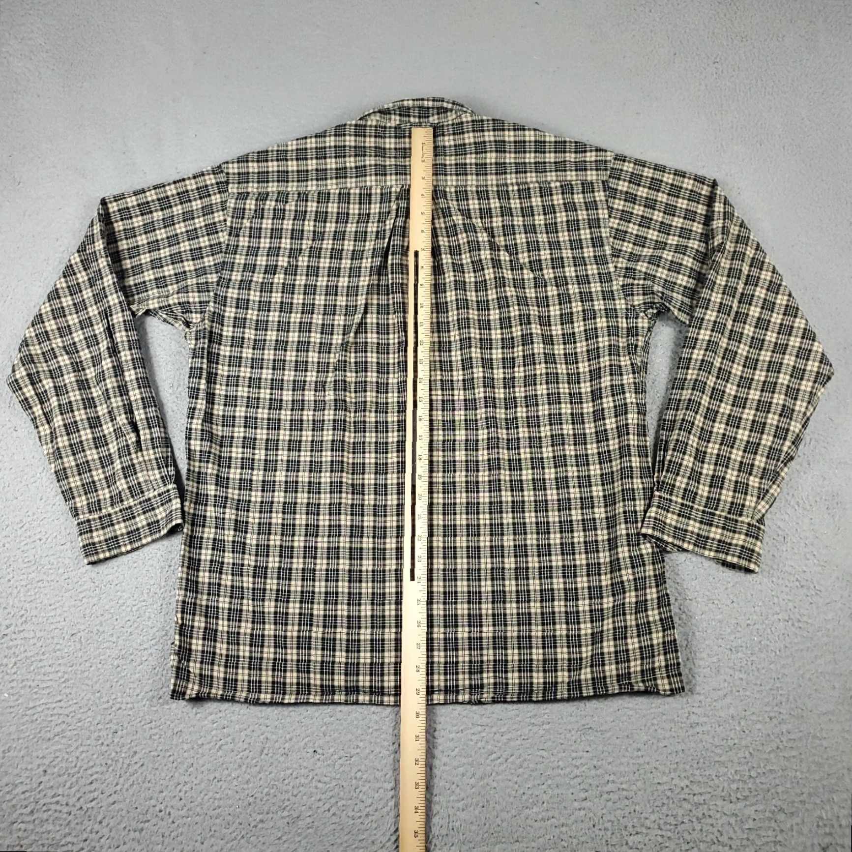 Tommy Hilfiger Tommy Hilfiger Shirt Mens XL Beige Plaid Button-Up Long Sleeve Casual/Workwear Shirt - Button-Down Collar, Cotton, Regular Fit, Classic/Preppy, Men Size US XL / EU 56 / 4 - 5 Thumbnail