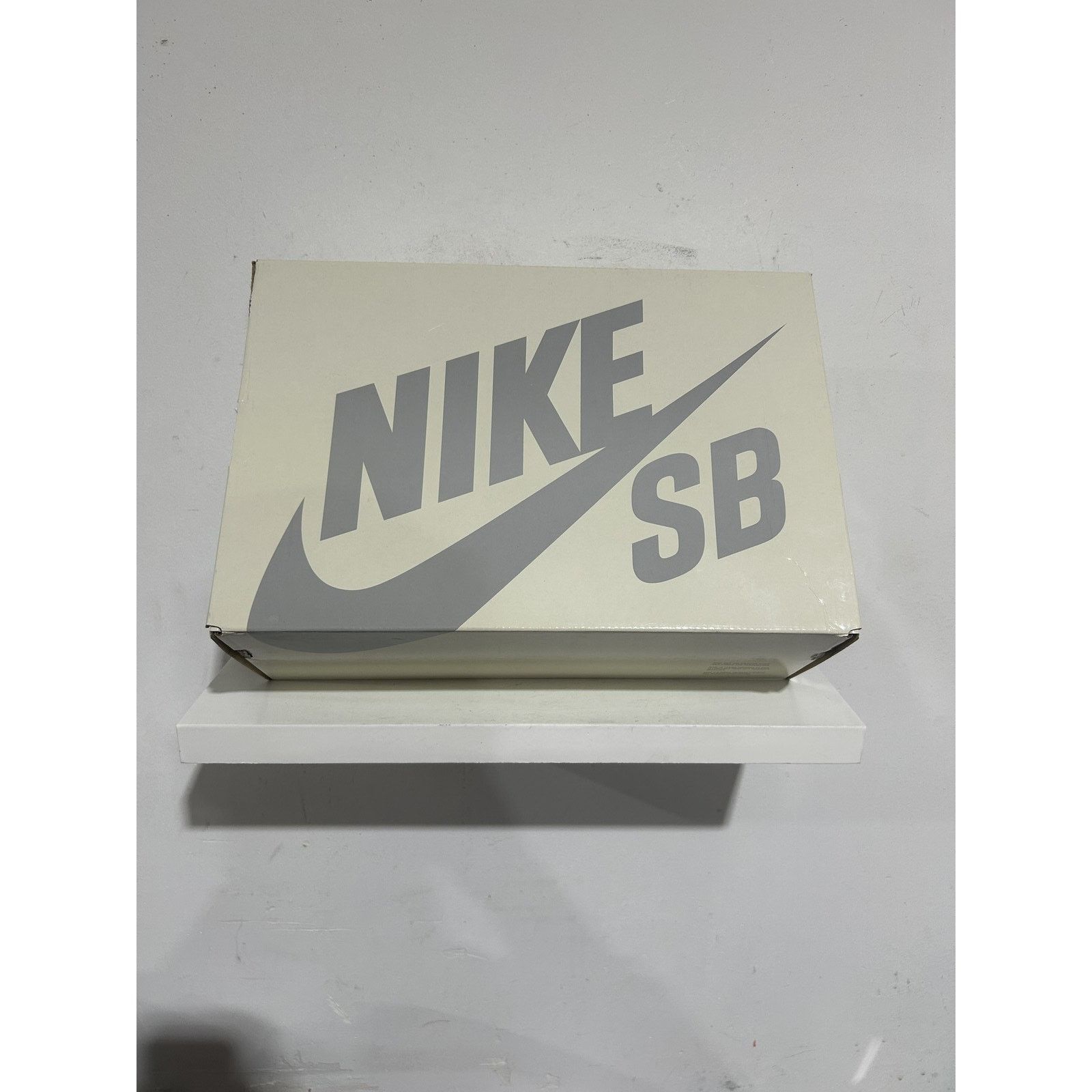 Nike NIKE SB DUNK LOW RAYSSA LEAL SIZE 10 PREOWNED Size US 10 / EU 43 - 8 Thumbnail