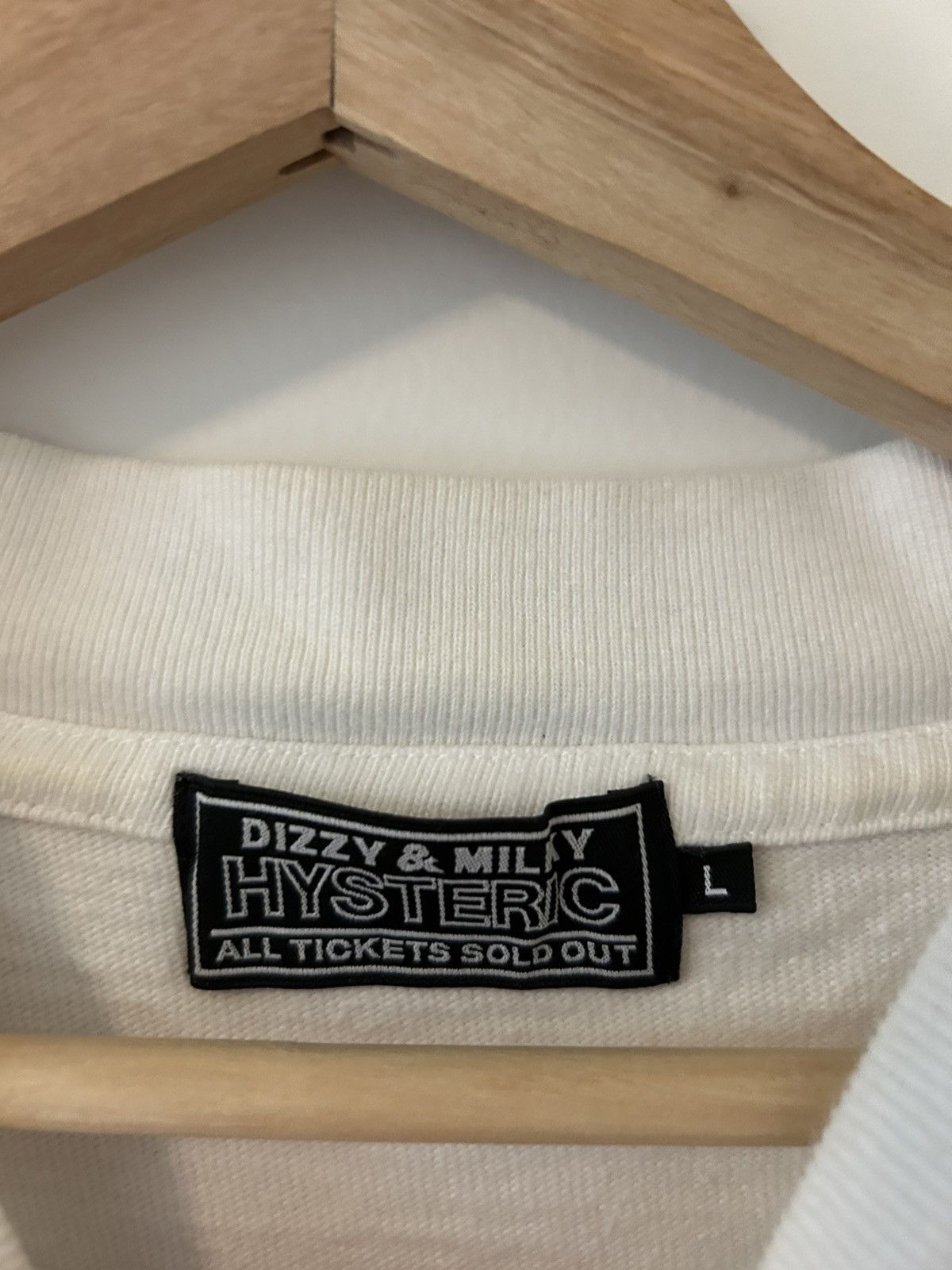 Hysteric Glamour Hysteric Glamour "Hit Girl" Dizzy & Milky Sweatshirt Size US L / EU 52-54 / 3 - 3 Thumbnail