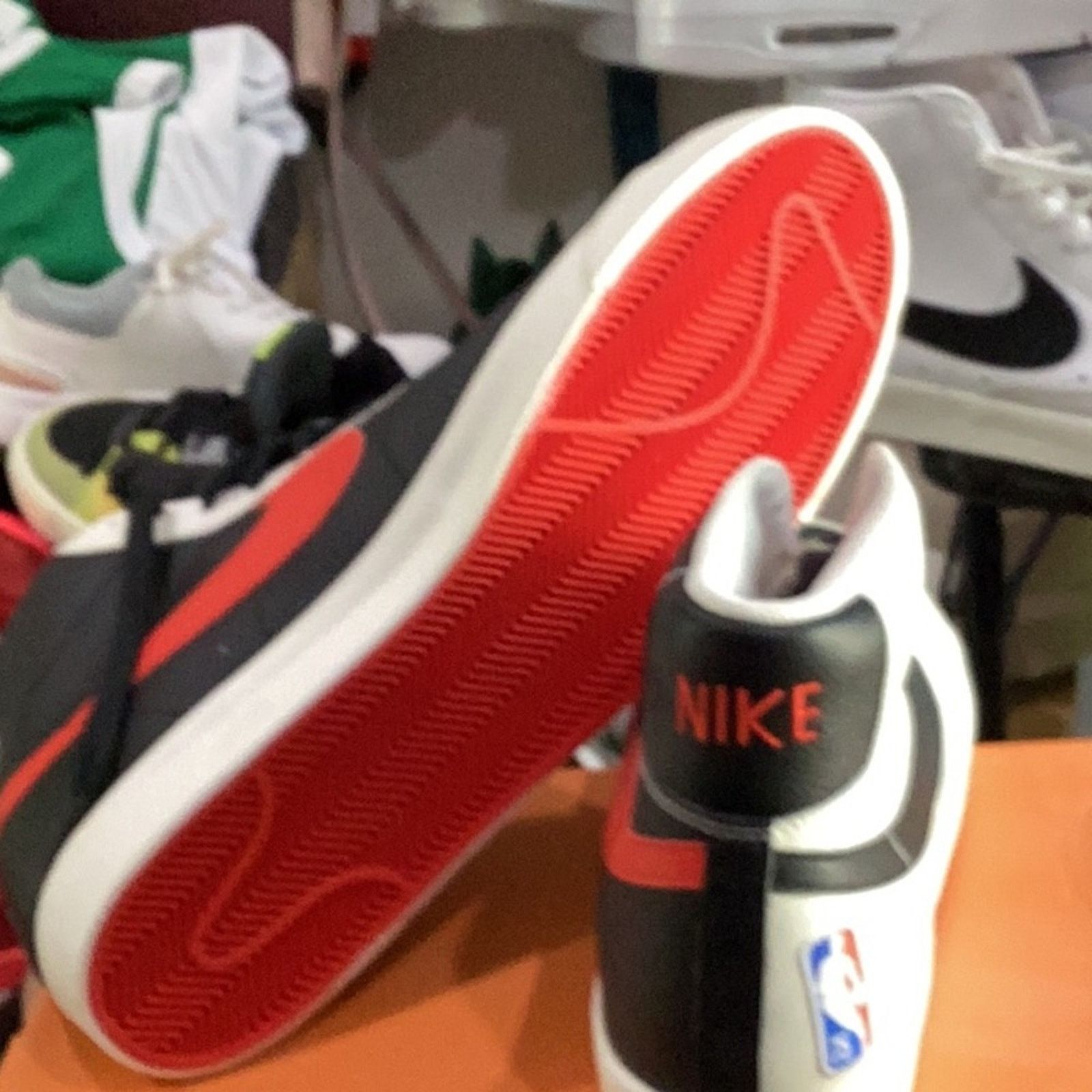 Nike NIKE - NBA x Blazer Mid '77 EMB '75th -Trail Blazers' SZ 14 Size US 14 / EU 47 - 4 Thumbnail