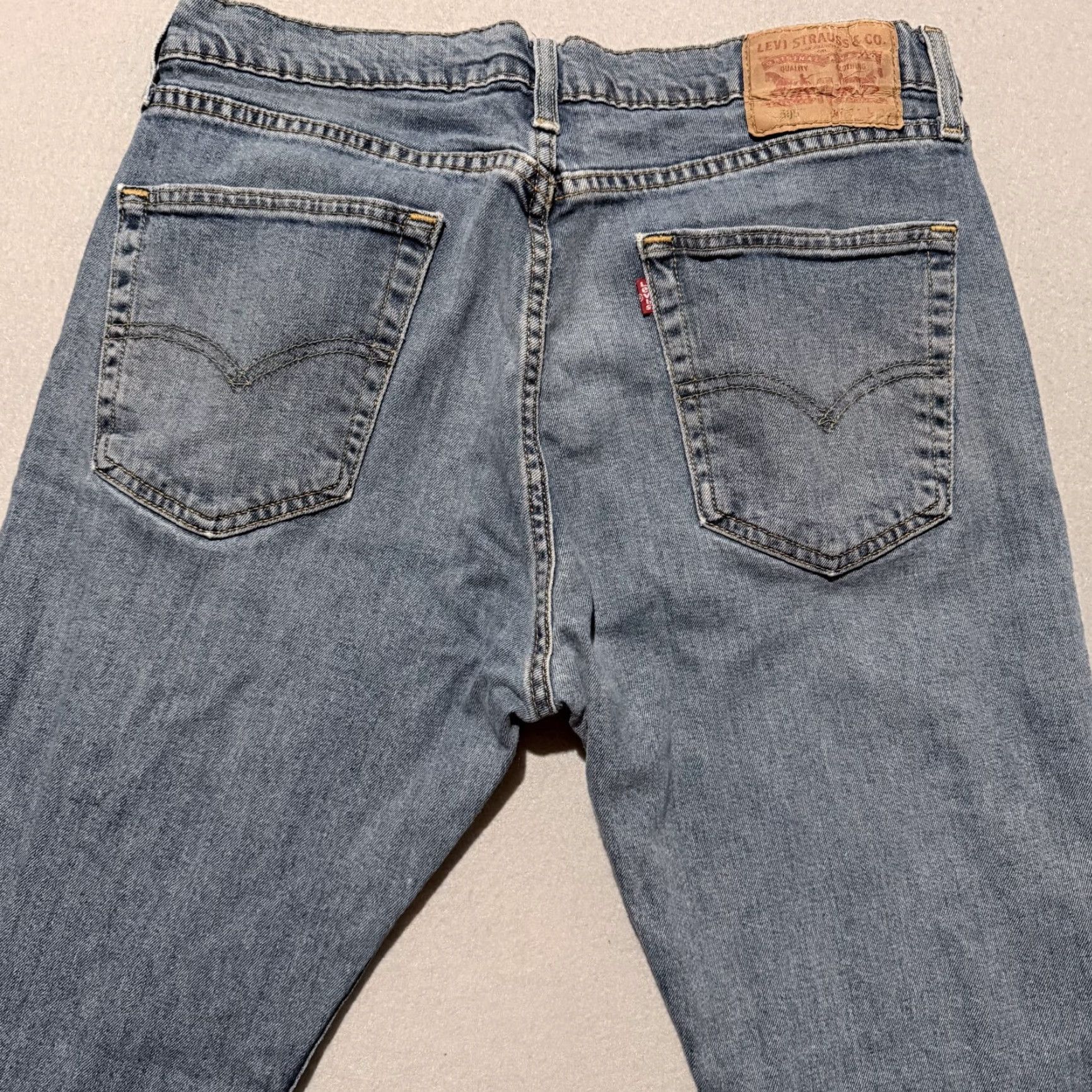 Levi's Levi's 505 Jeans Men Blue Denim Mid Rise Pockets Straight Leg Jeans 34x30 Size US 34 / EU 50 - 4 Thumbnail