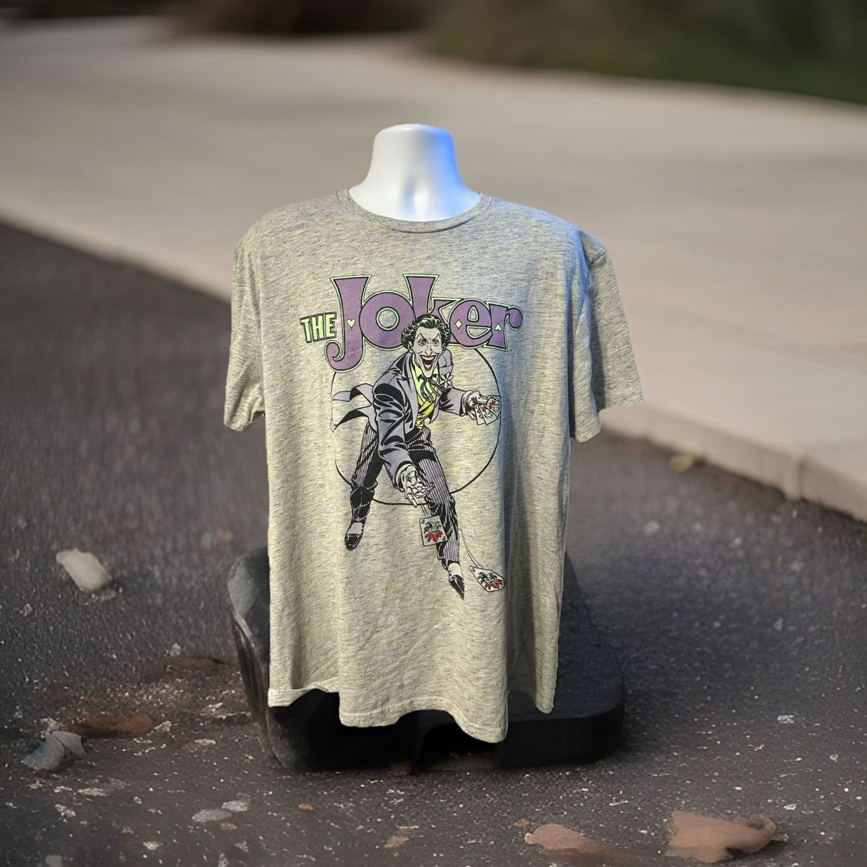 Vintage DC The Joker Shirt Men 2XL Heather Gray Short Sleeve Crew Neck Graphic 2016 Adults Mens Size US XXL / EU 58 / 5 - 4 Thumbnail