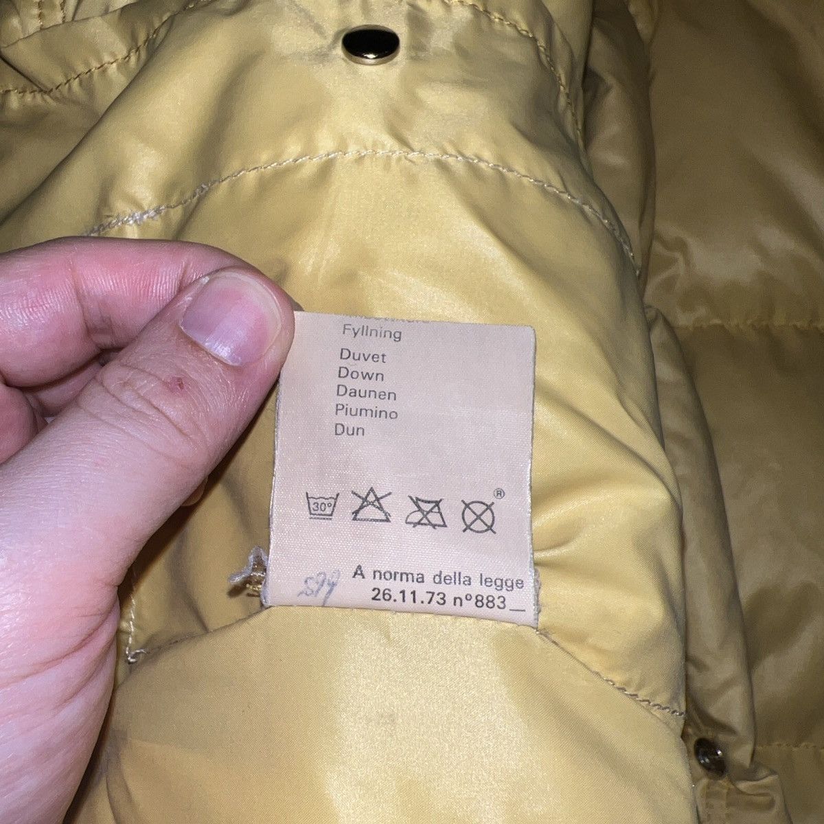 Moncler MONCLER 70s / down jacket Size US S / EU 44-46 / 1 - 5 Thumbnail