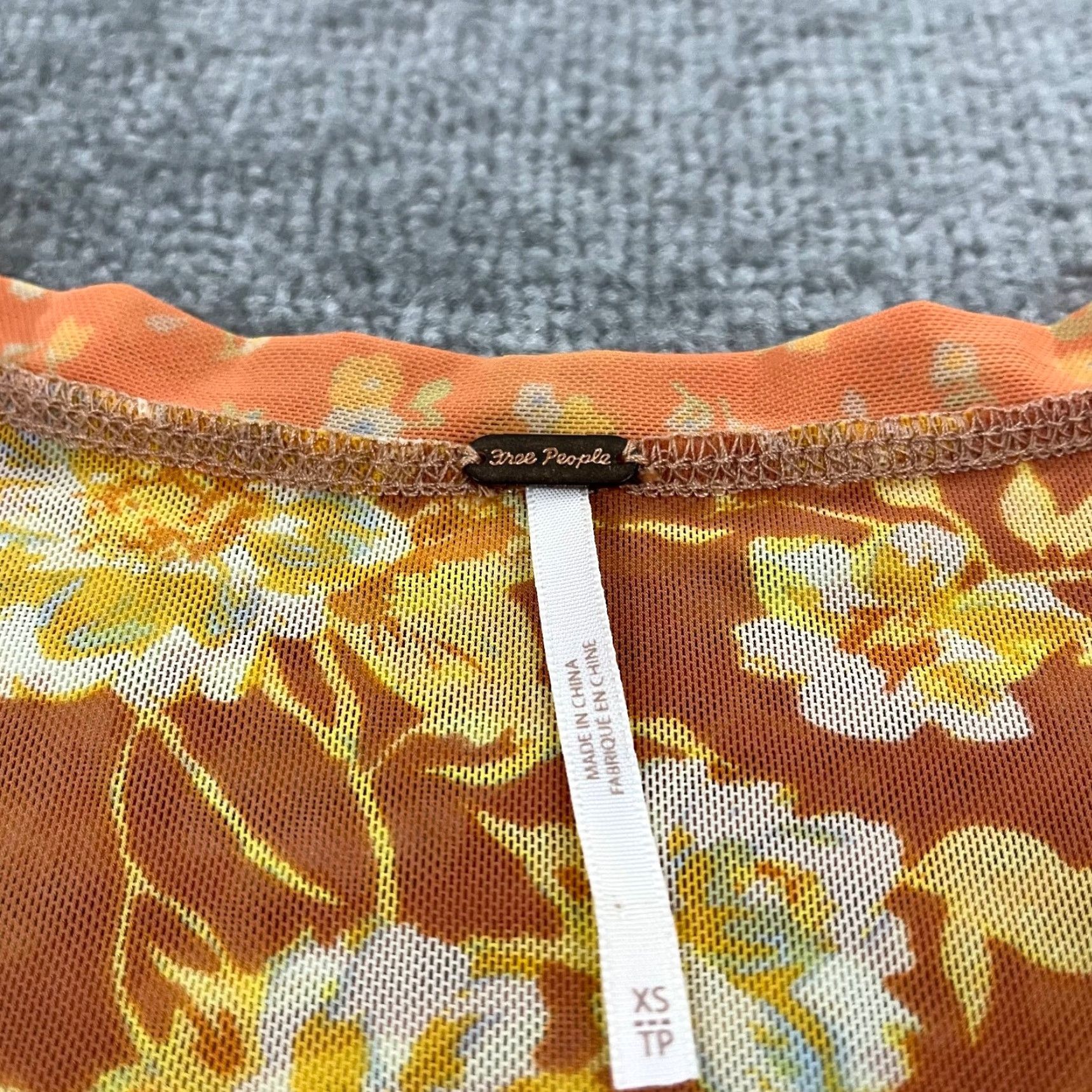 Free People Free People Top Womens XS Orange Yellow Floral Button Up Blouse Sheer Nylon Size XS / US 0-2 / IT 36-38 - 2 Thumbnail