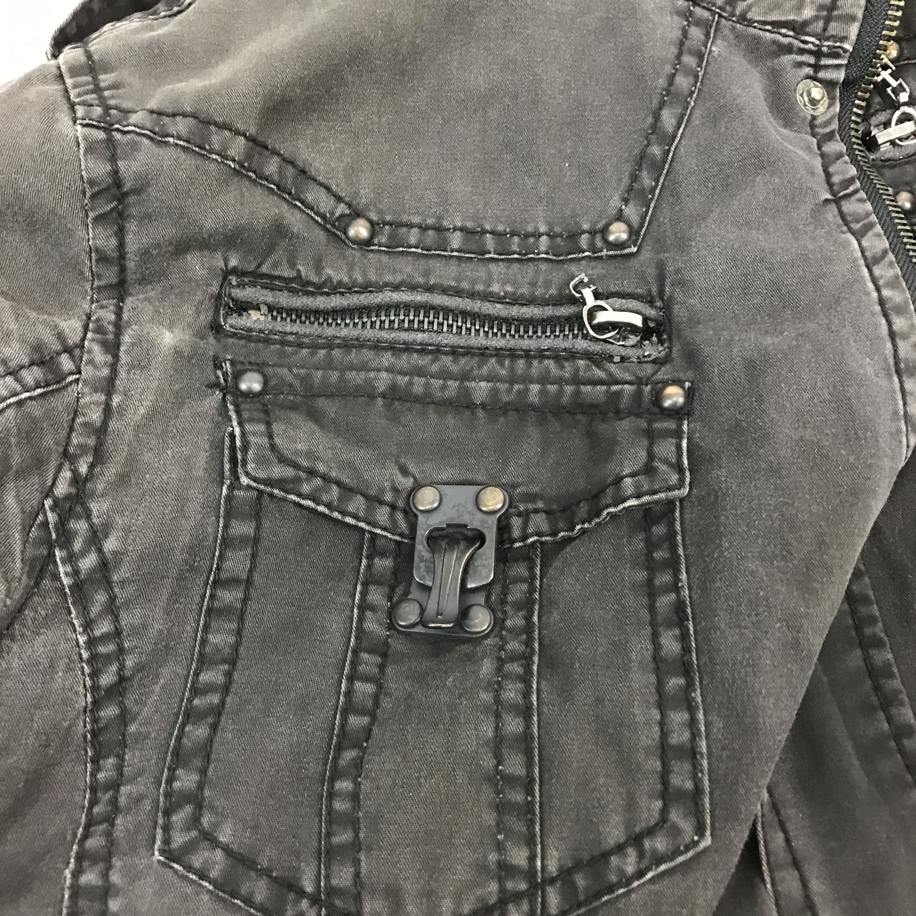 In The Attic × Japanese Brand In The attic black Faded zipper jacket japanese brand Size US L / EU 52-54 / 3 - 6 Thumbnail