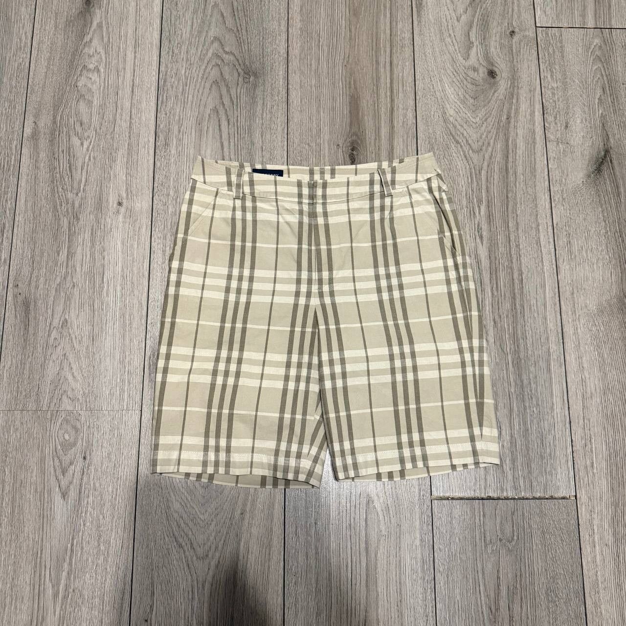 Burberry burberry golf shorts size 8 men Size US 28 / EU 44 - 1 Thumbnail