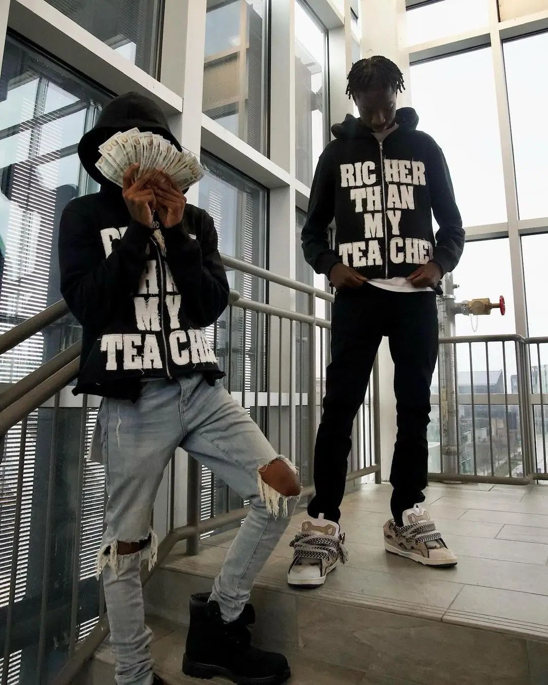 Other Retro Black Hoodie Size US XL / EU 56 / 4 - 4 Thumbnail