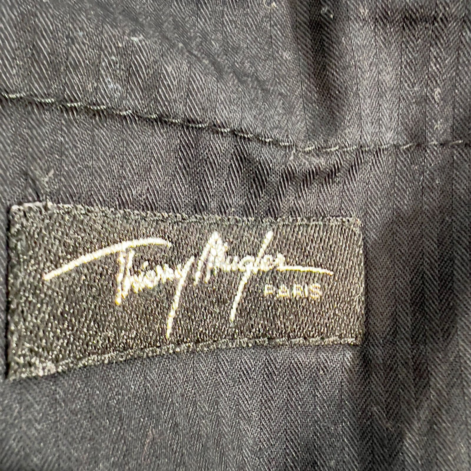 Thierry Mugler Dress Pants Thierry Mugler Paris Men's W39 x L31.5 Blue Size US 39 - 2 Thumbnail