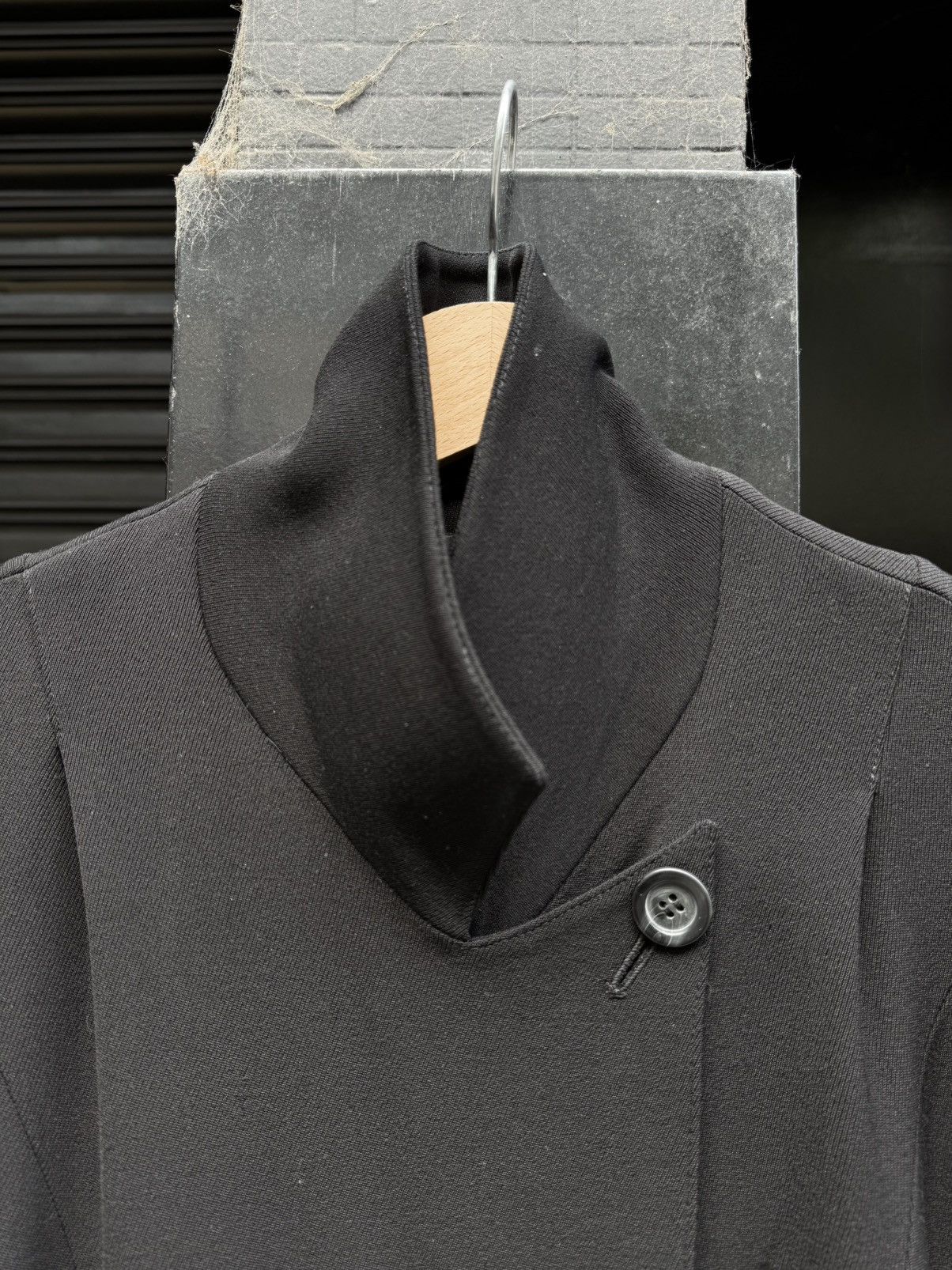 Ann Demeulemeester Ann Demeulemeester AW93 Floor Length Peak Lapel Coat Size XS / US 0-2 / IT 36-38 - 3 Thumbnail