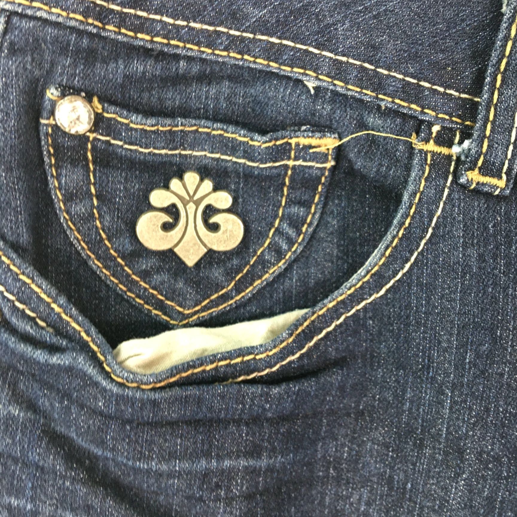 Denime Dereon Jeans Womens Denim Skinny Belt Loops Embellished Blue 5/6 Regular 30in 34in US Mens? Womens Size 27" / US 4 / IT 40 - 3 Thumbnail