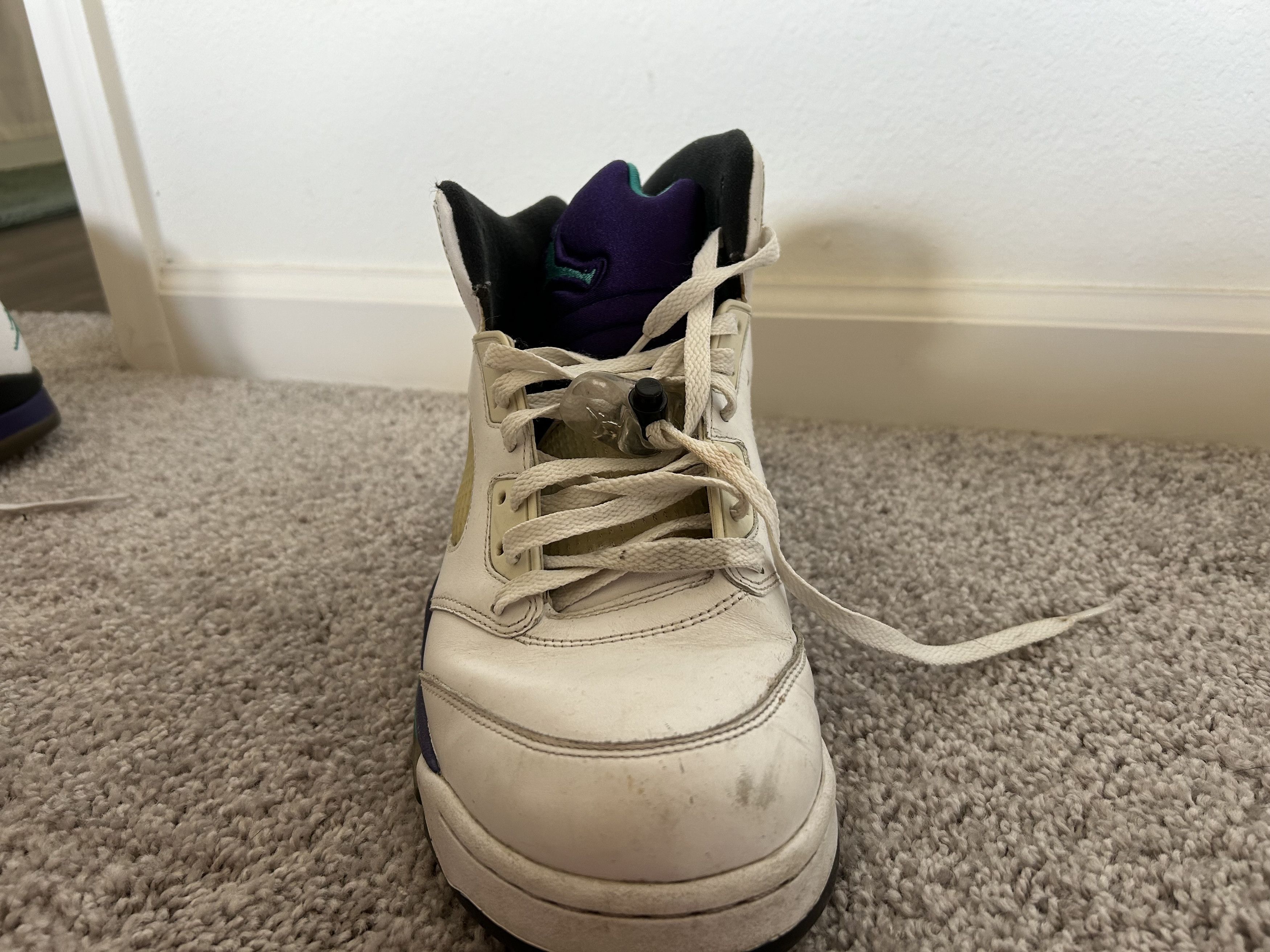 Jordan Brand Air Jordan 5 Retro “Grape” 2013 Size US 13 / EU 46 - 5 Thumbnail