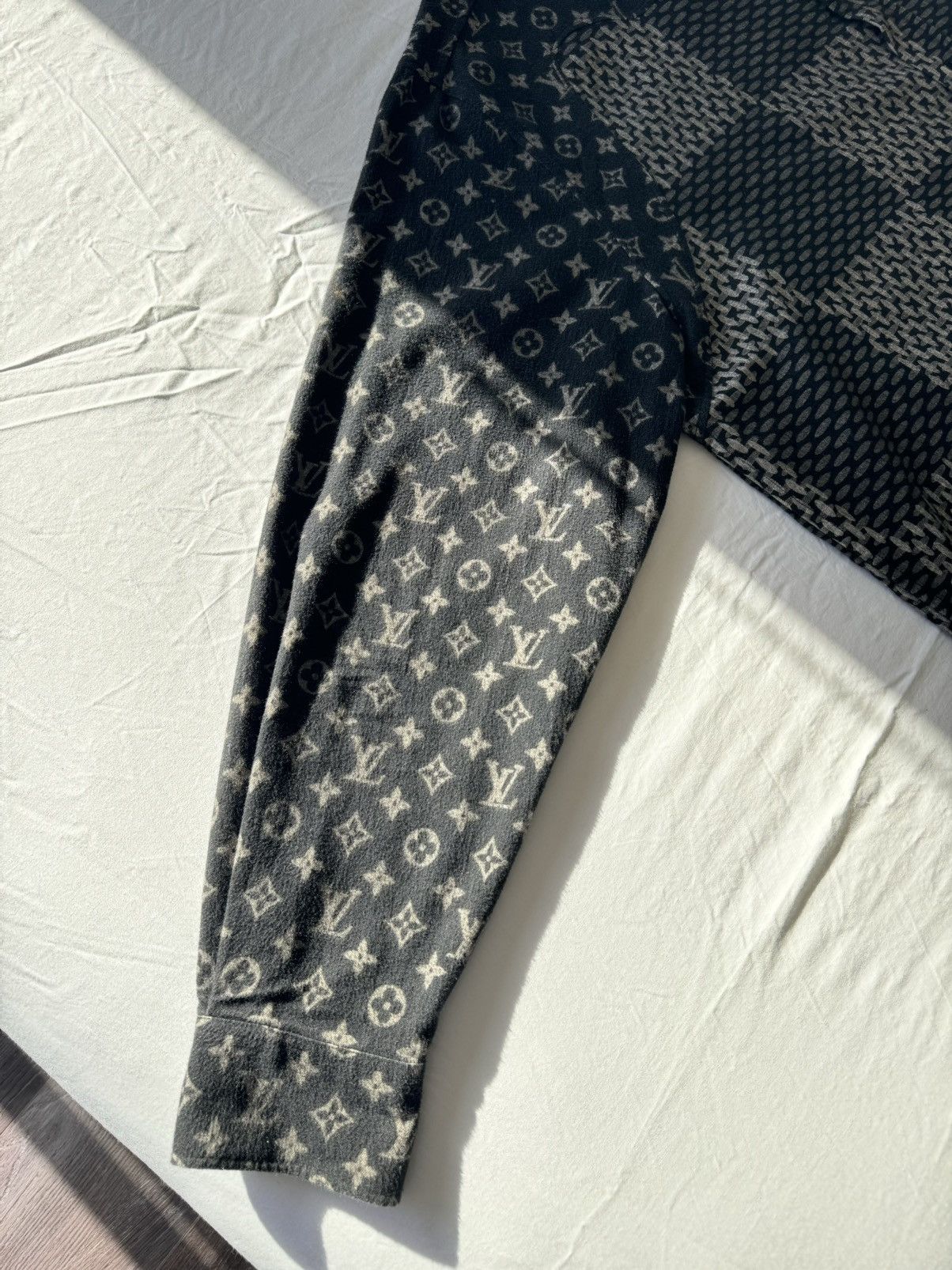 Louis Vuitton Louis Vuitton X Nigo MNGM Waves Giant Damier Flannel Shirt Size US XXL / EU 58 / 5 - 7 Thumbnail
