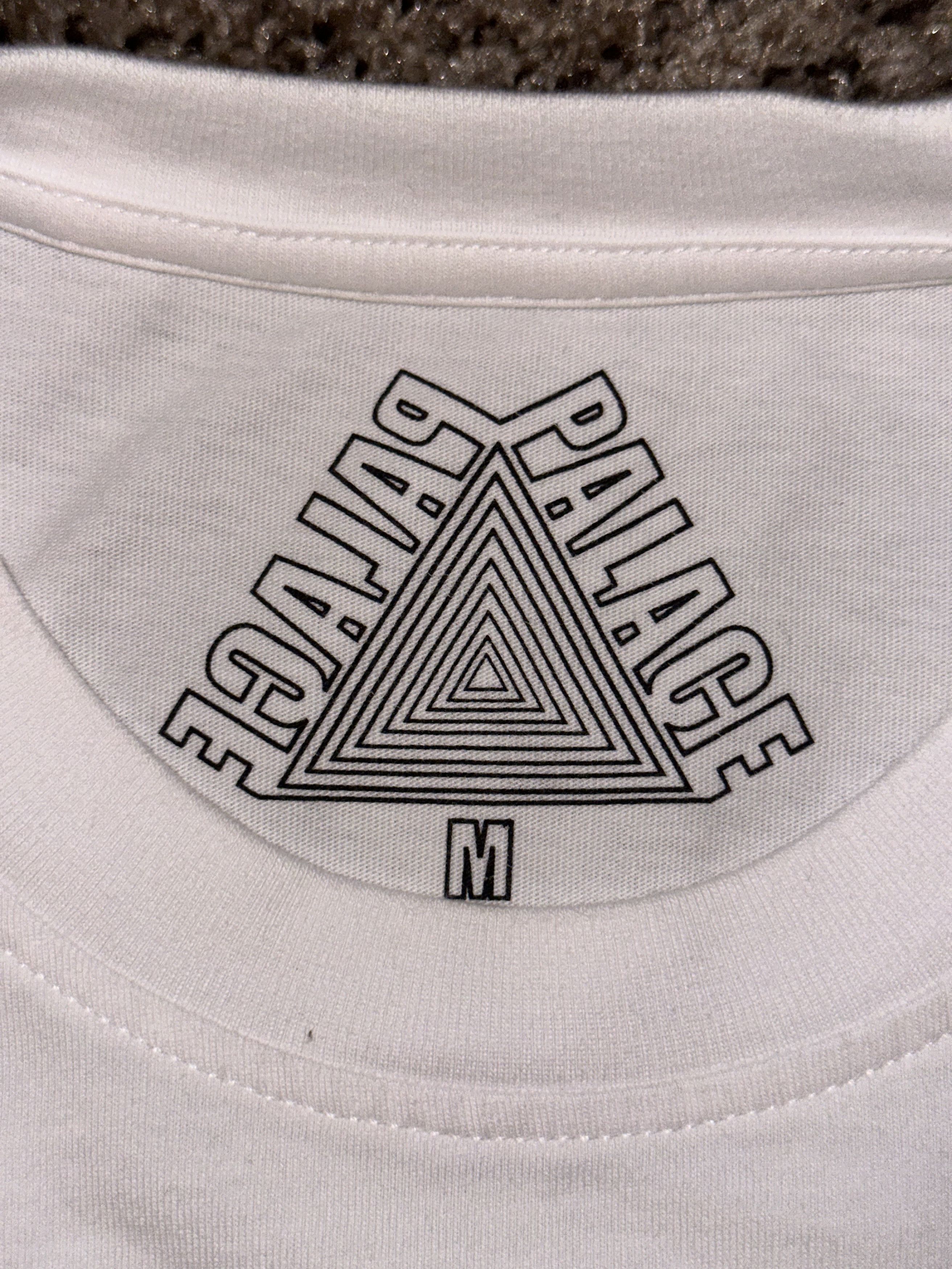 Palace Palace "Hippy Cig" T-Shirt Size US M / EU 48-50 / 2 - 4 Thumbnail